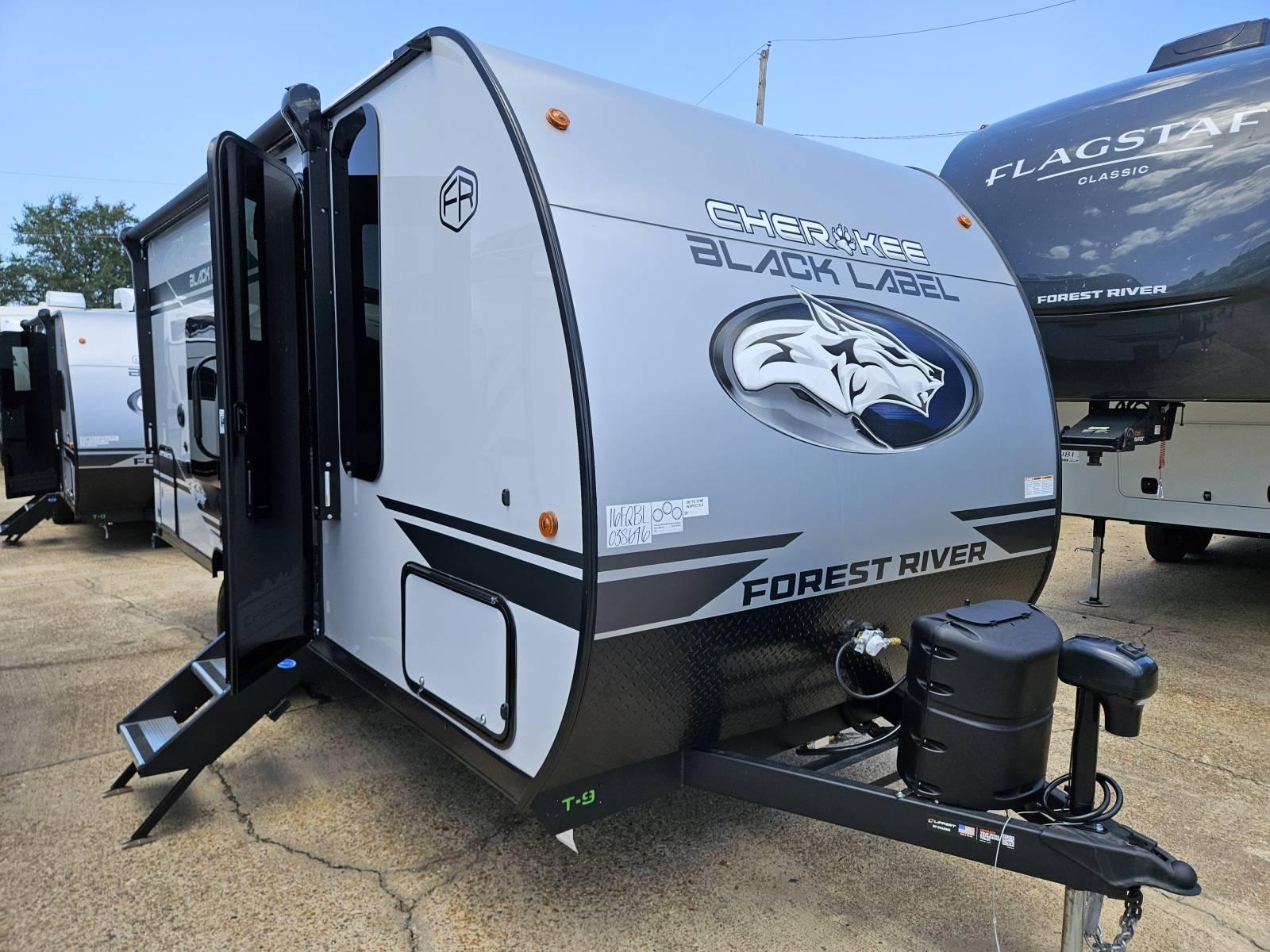 2026 Forest River Cherokee Wolf Pup Black Label 16FQBLW