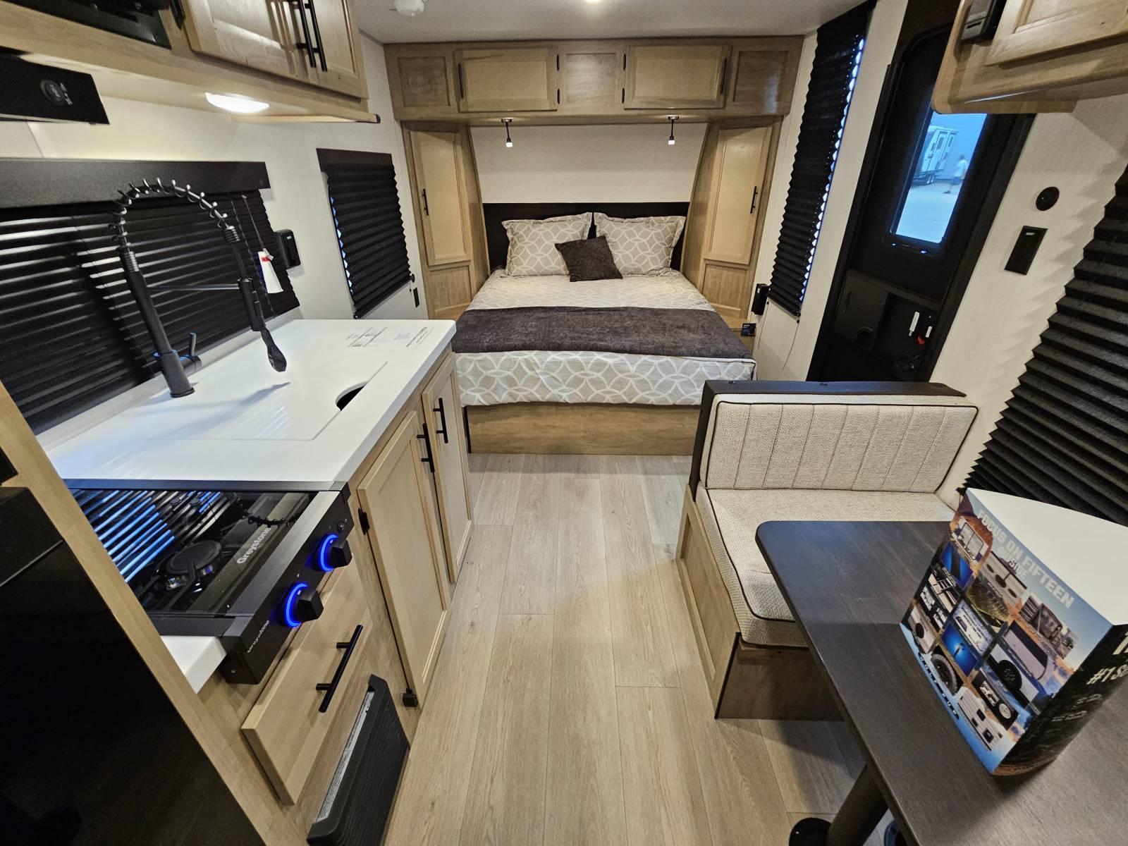 2026 Forest River 2026 Forest River Cherokee Wolf Pup Black Label - thumbnail 5