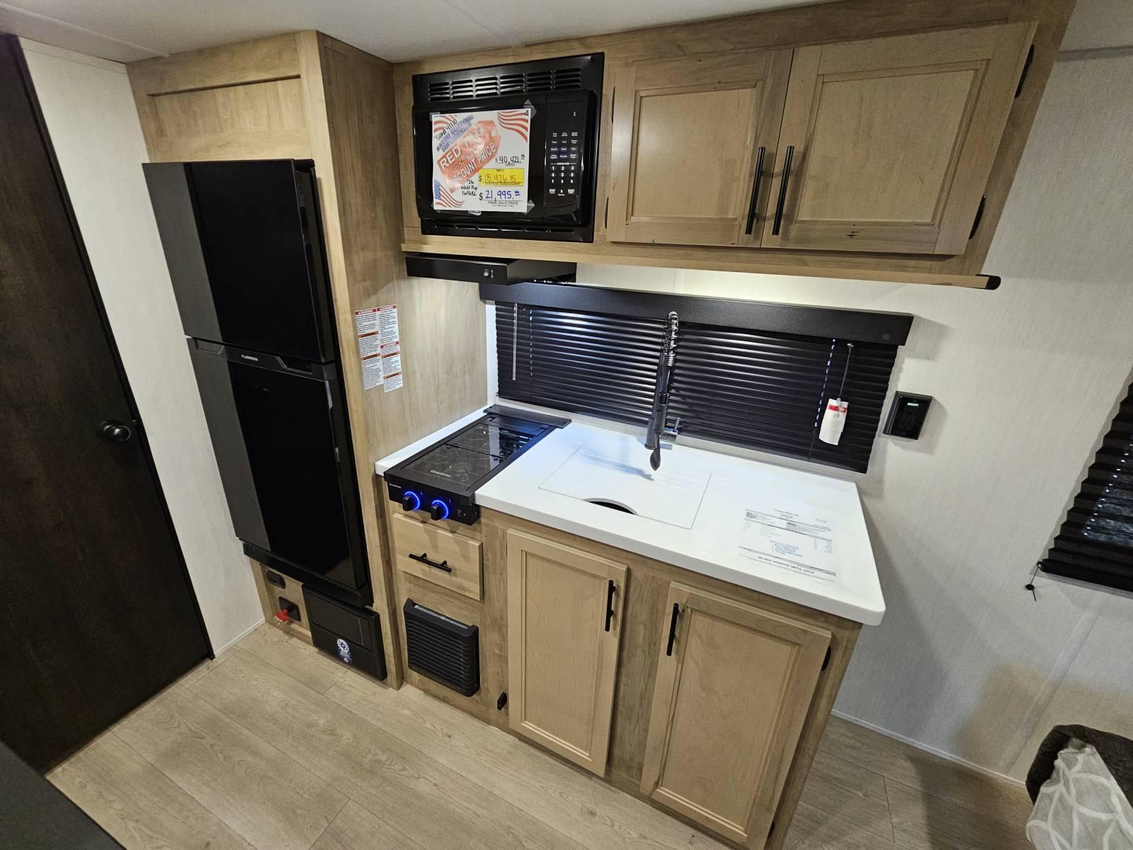 2026 Forest River 2026 Forest River Cherokee Wolf Pup Black Label - thumbnail 6