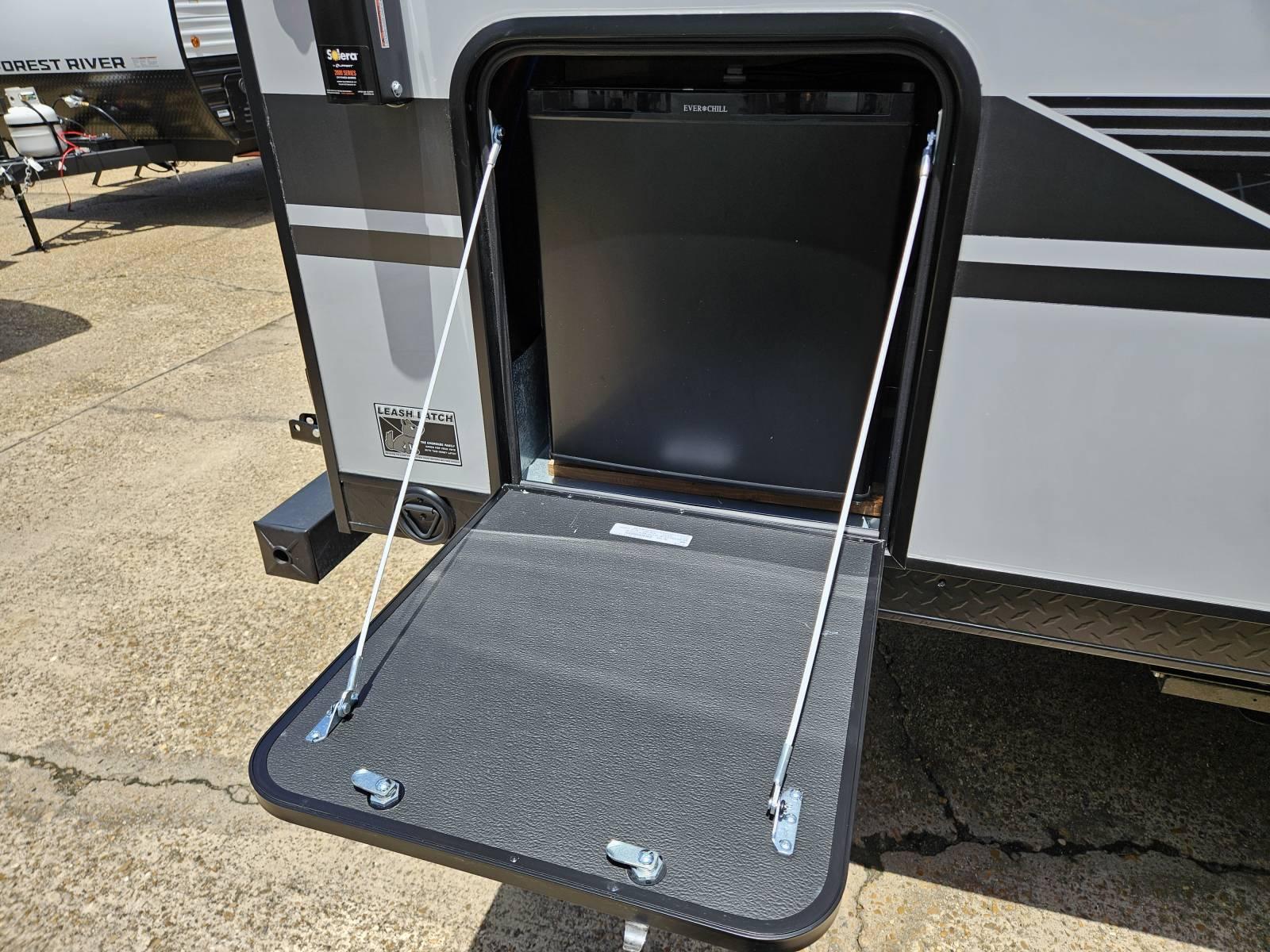 2026 Forest River 2026 Forest River Cherokee Wolf Pup Black Label - thumbnail 17