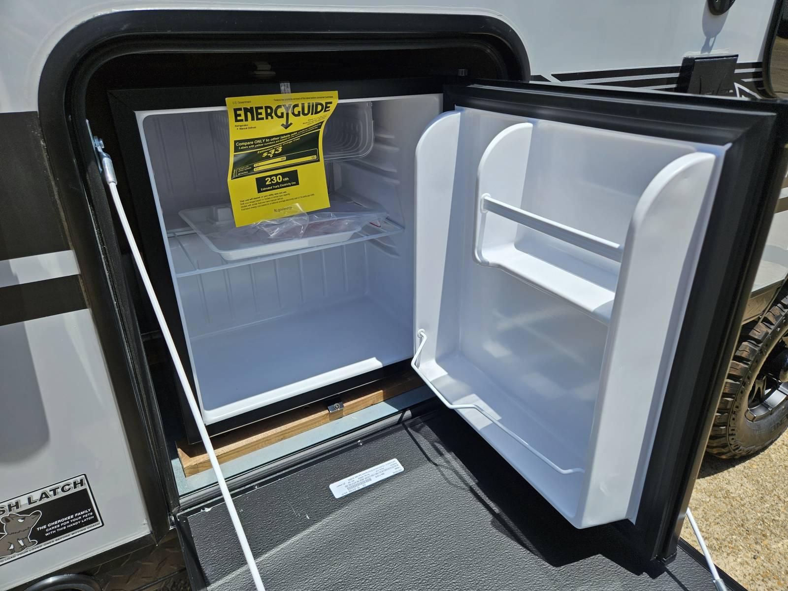 2026 Forest River 2026 Forest River Cherokee Wolf Pup Black Label - thumbnail 18