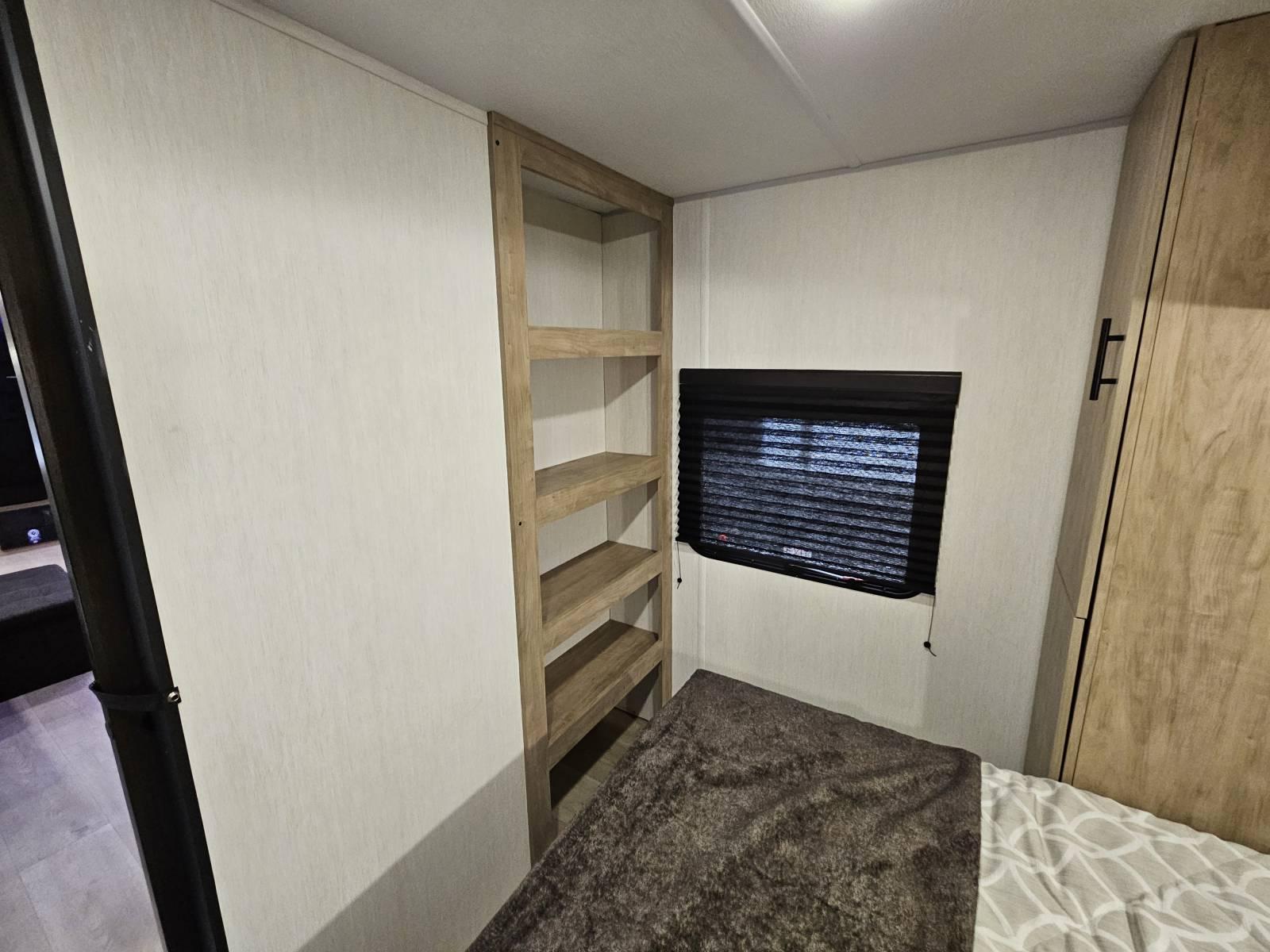 2026 Forest River 2026 Forest River Cherokee Grey Wolf - thumbnail 17