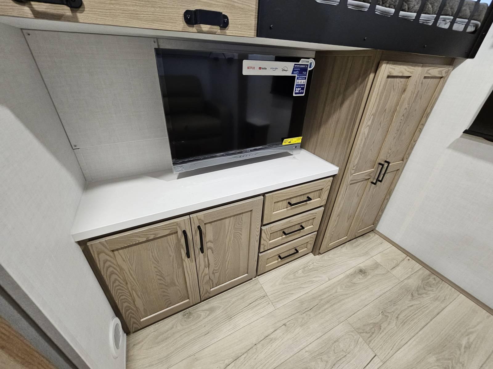 2026 Forest River 2026 Forest River Flagstaff Classic - thumbnail 22