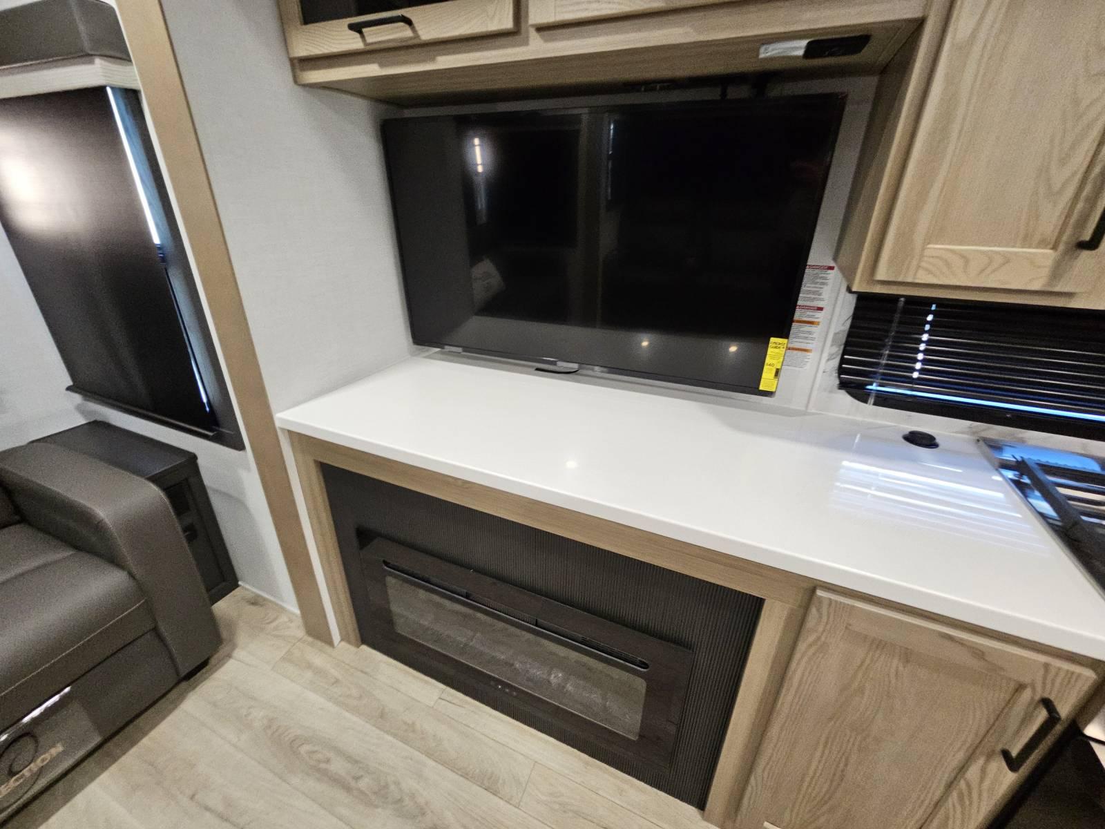 2026 Forest River 2026 Forest River Flagstaff Classic - thumbnail 8