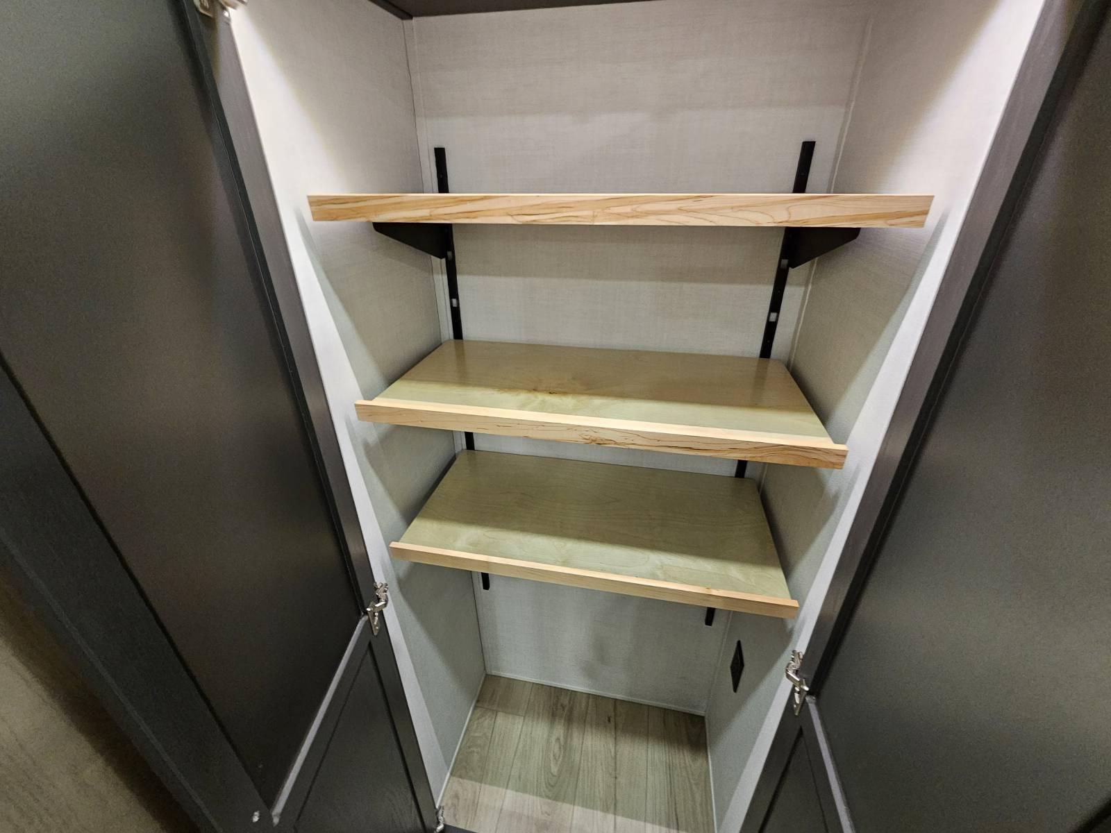 2026 Forest River 2026 Forest River Flagstaff Classic - thumbnail 13