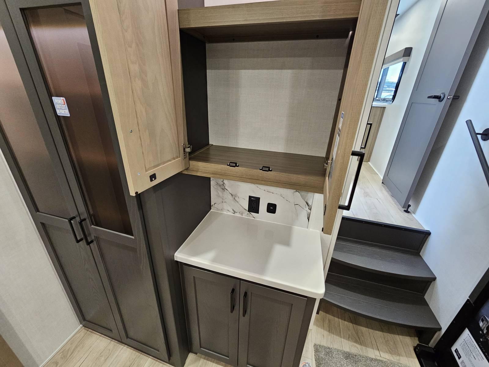 2026 Forest River 2026 Forest River Flagstaff Classic - thumbnail 14