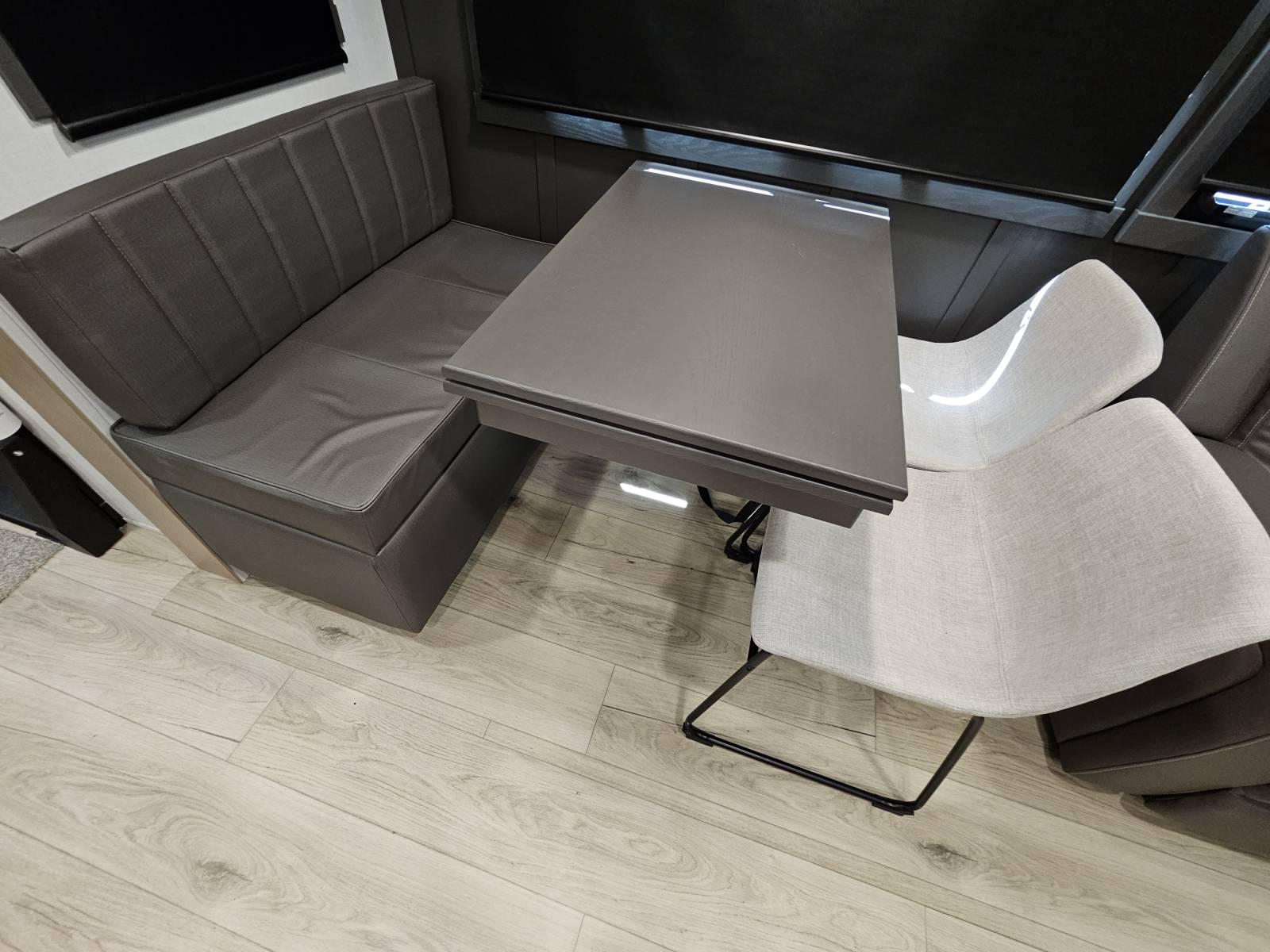 2026 Forest River 2026 Forest River Flagstaff Classic - thumbnail 15