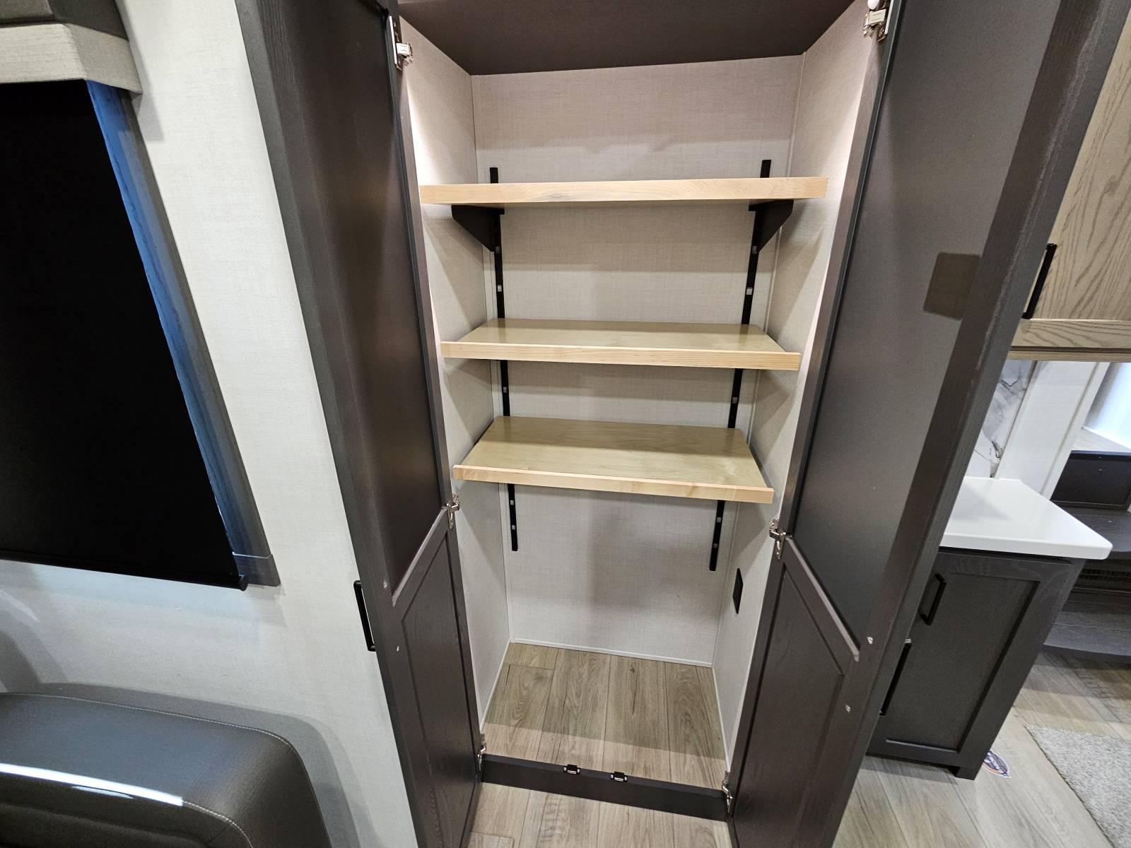 2026 Forest River 2026 Forest River Flagstaff Classic - thumbnail 12