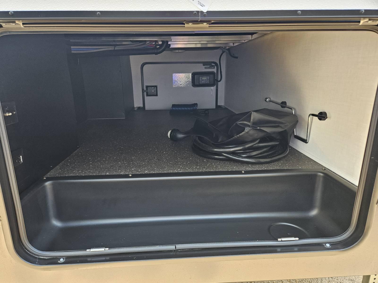 2026 Forest River 2026 Forest River Flagstaff Classic - thumbnail 24