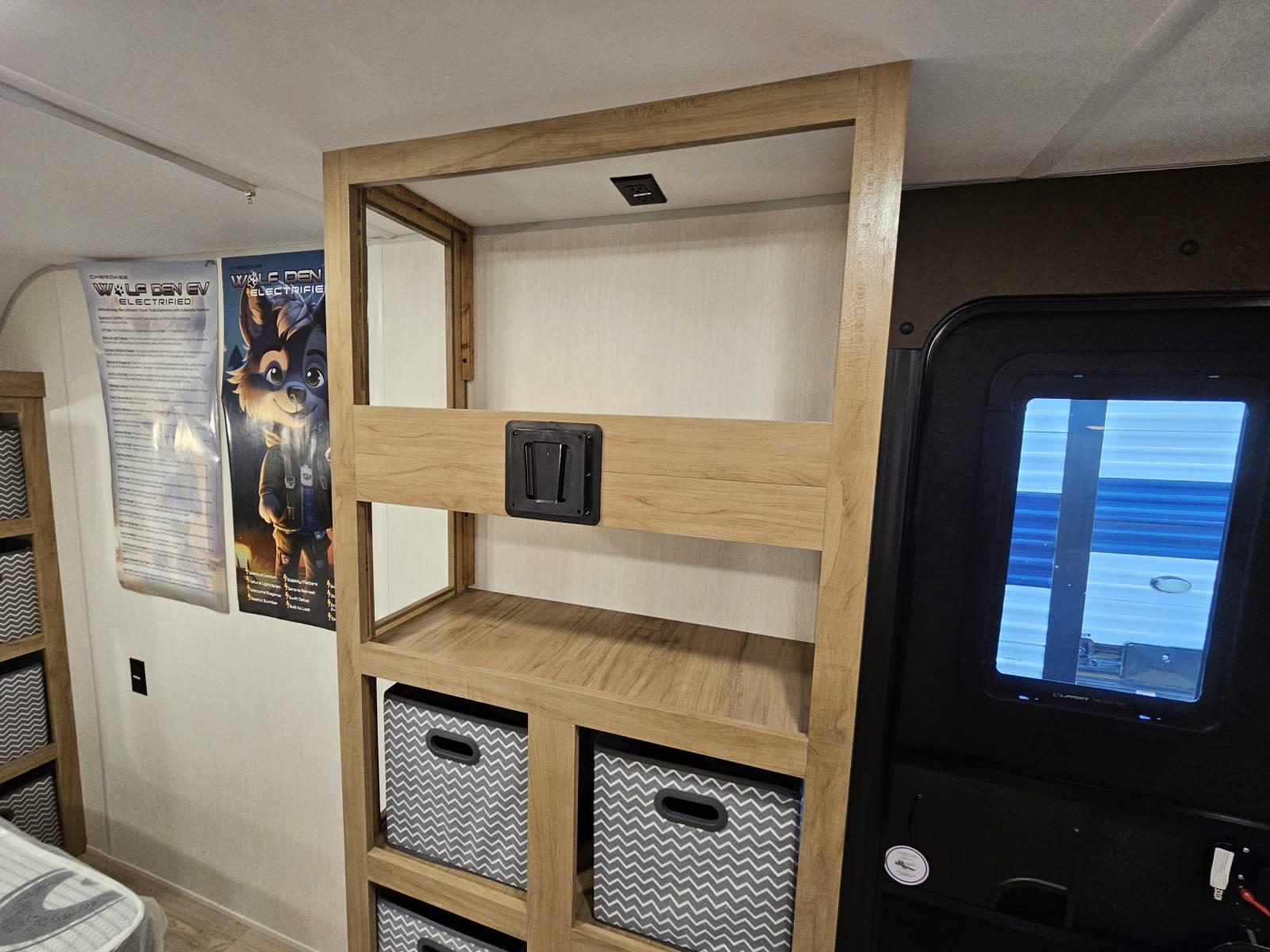 2026 Forest River 2026 Forest River Cherokee Grey Wolf - thumbnail 7