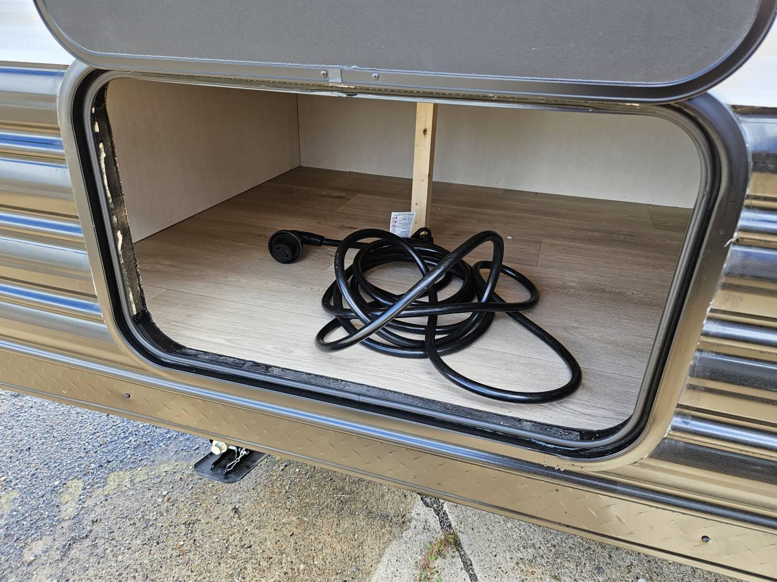 2026 Forest River 2026 Forest River Cherokee Grey Wolf - thumbnail 23