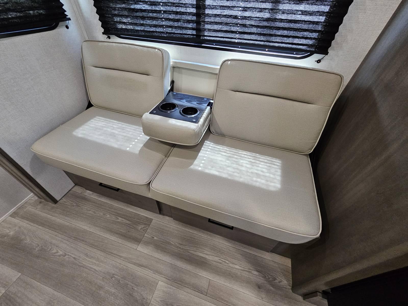 2026 Grand Design 2026 Grand Design Transcend Xplor - thumbnail 6