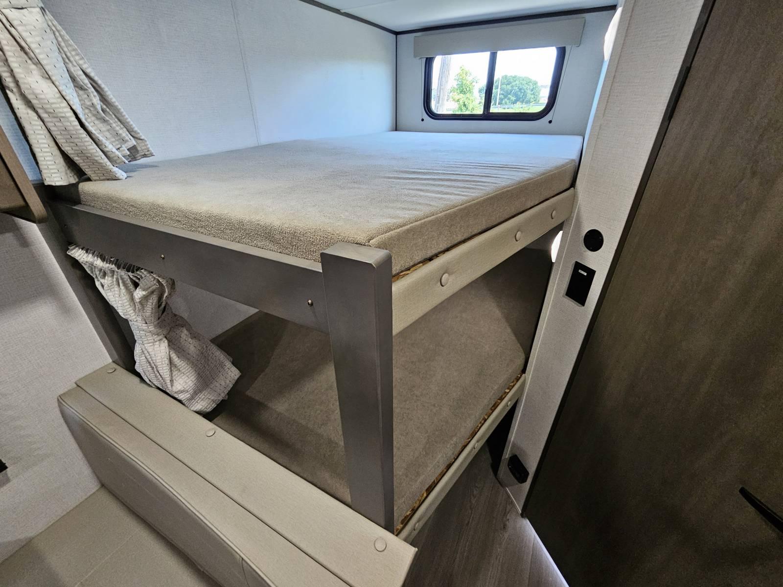 2026 Grand Design 2026 Grand Design Transcend Xplor - thumbnail 13