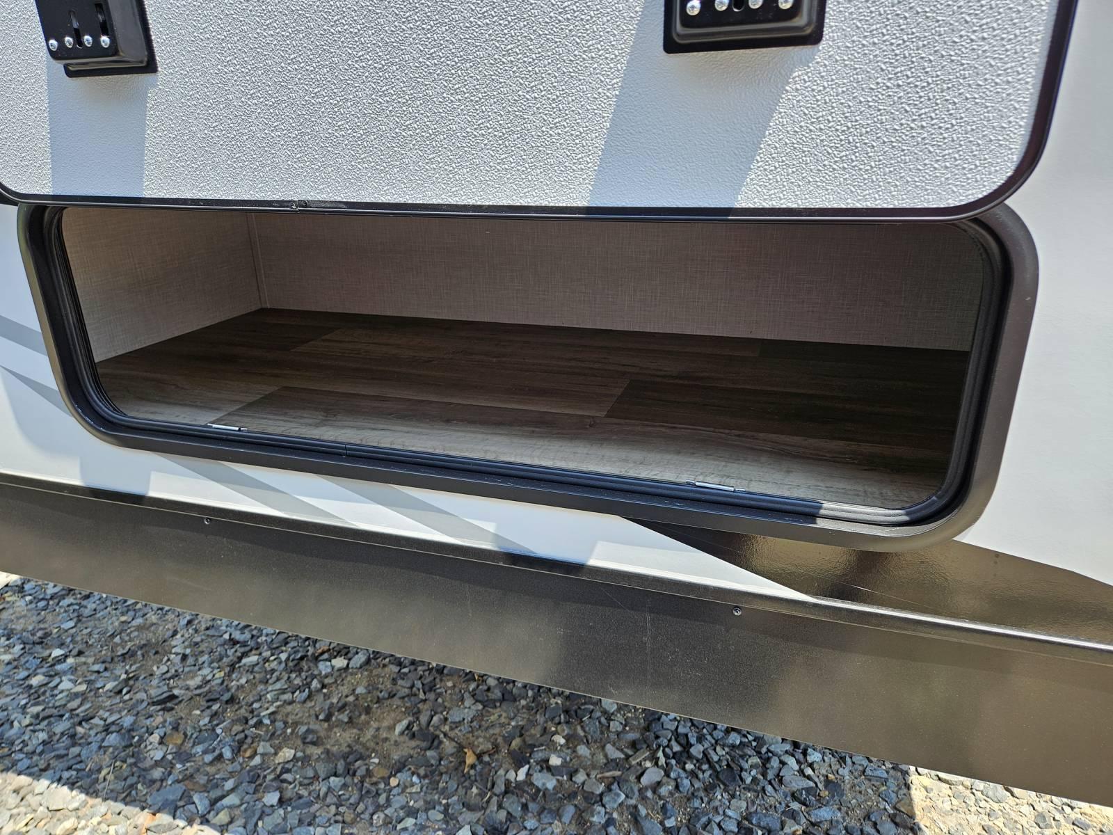 2026 Venture RV 2026 Venture RV SportTrek Touring Edition - thumbnail 22