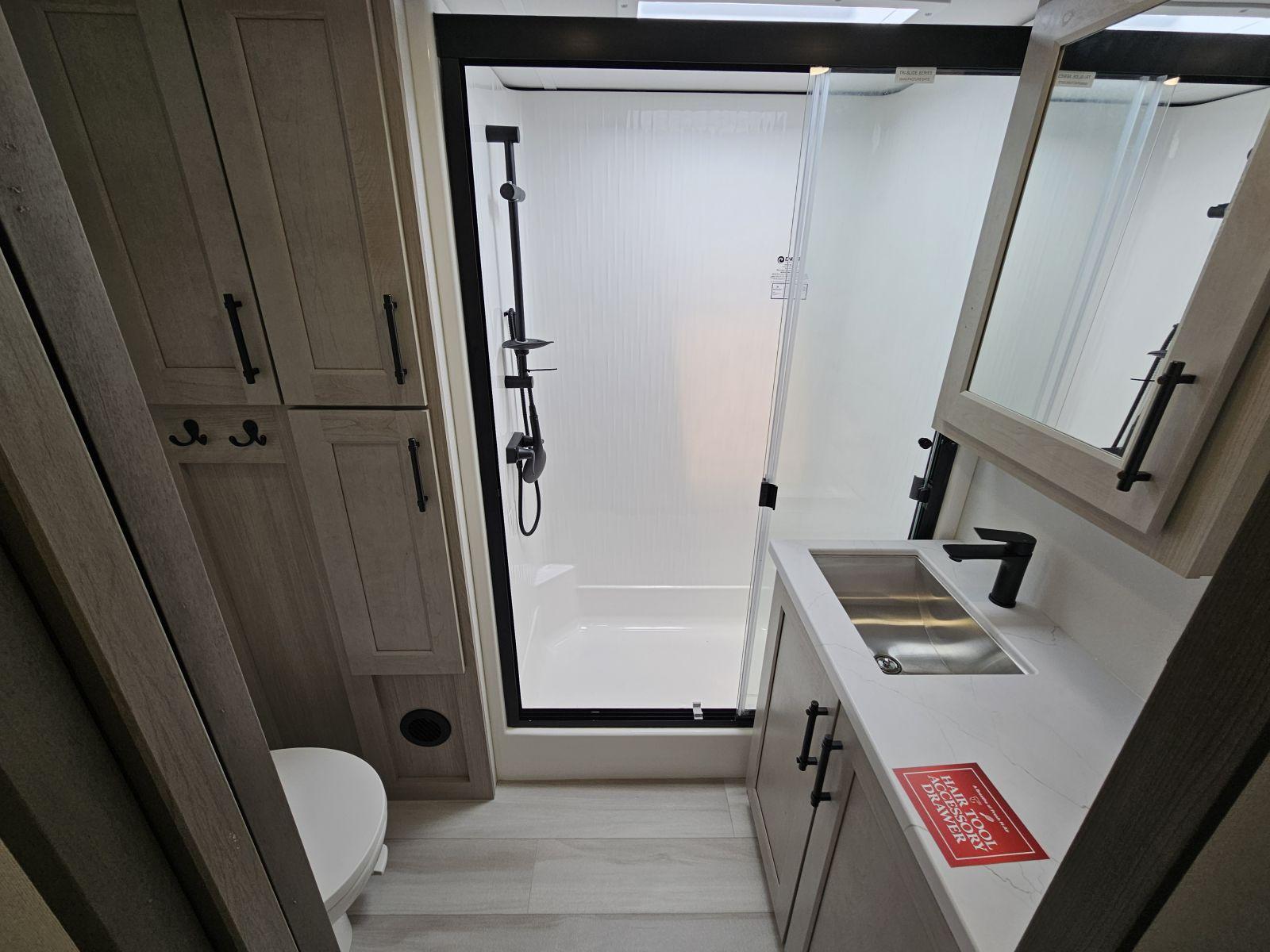 2026 Grand Design 2026 Grand Design Influence - thumbnail 22