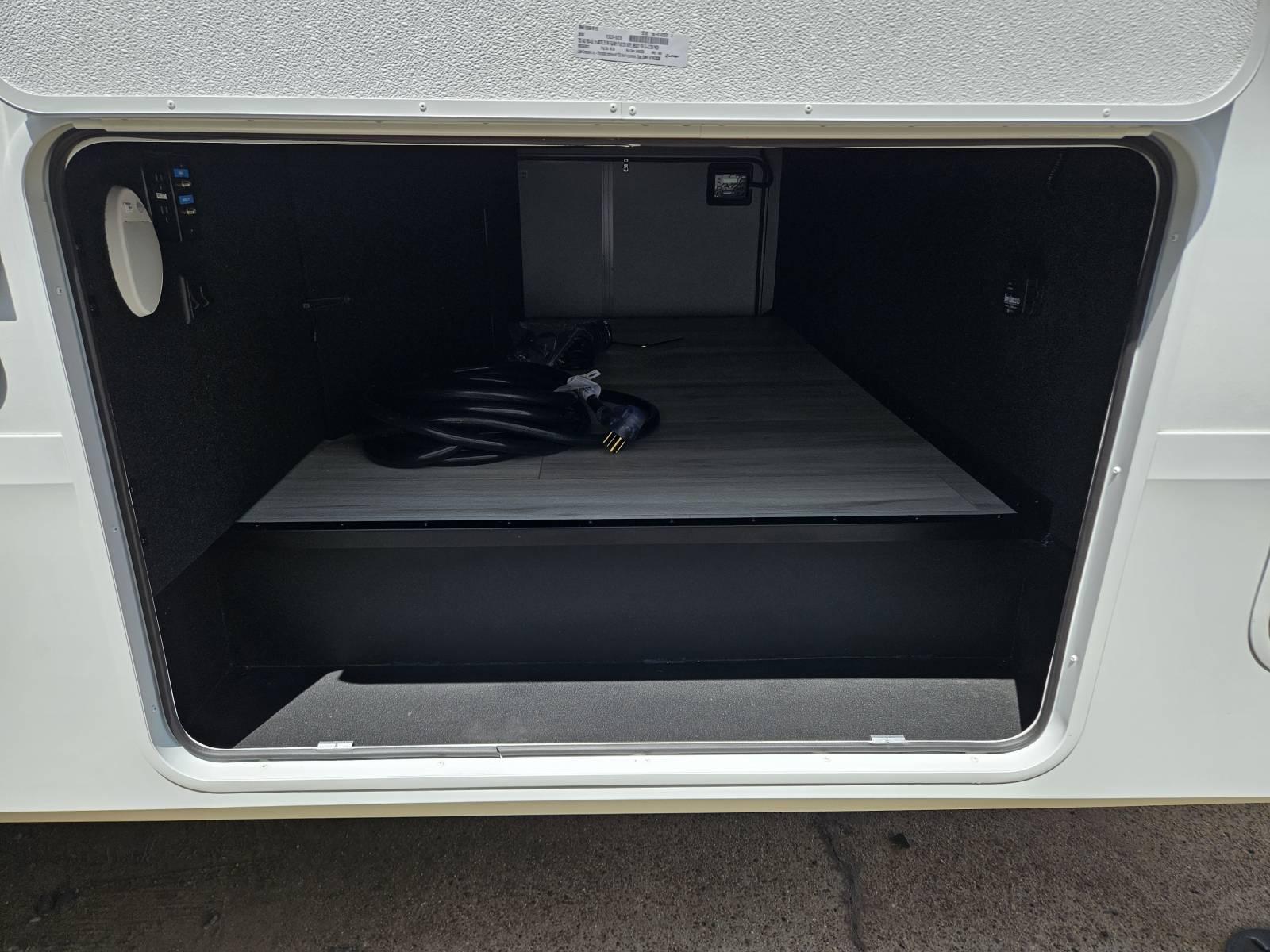 2026 Grand Design 2026 Grand Design Influence - thumbnail 25