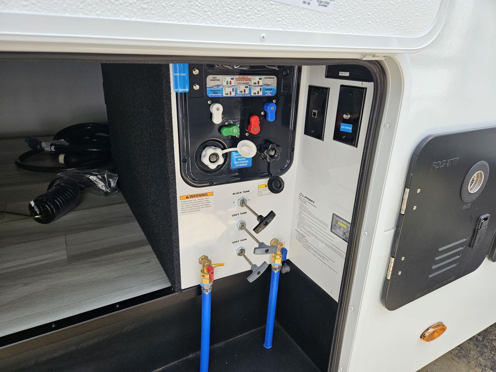 2026 Grand Design 2026 Grand Design Influence - thumbnail 28