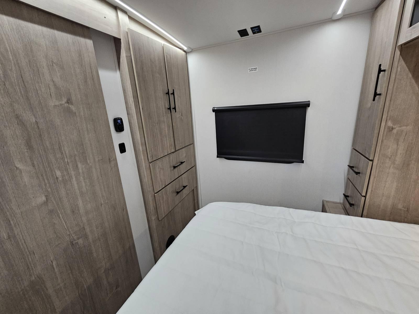 2026 Grand Design 2026 Grand Design Imagine - thumbnail 17