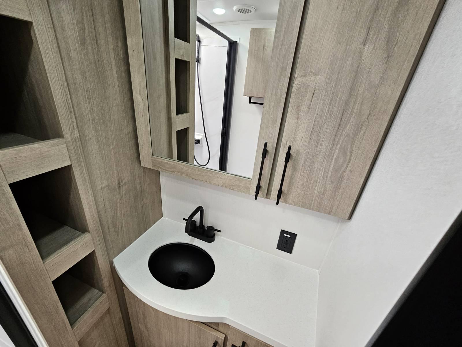 2026 Grand Design 2026 Grand Design Imagine - thumbnail 20