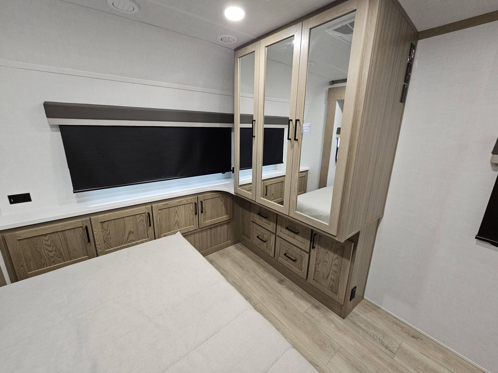 2026 Forest River 2026 Forest River Flagstaff Classic - thumbnail 16