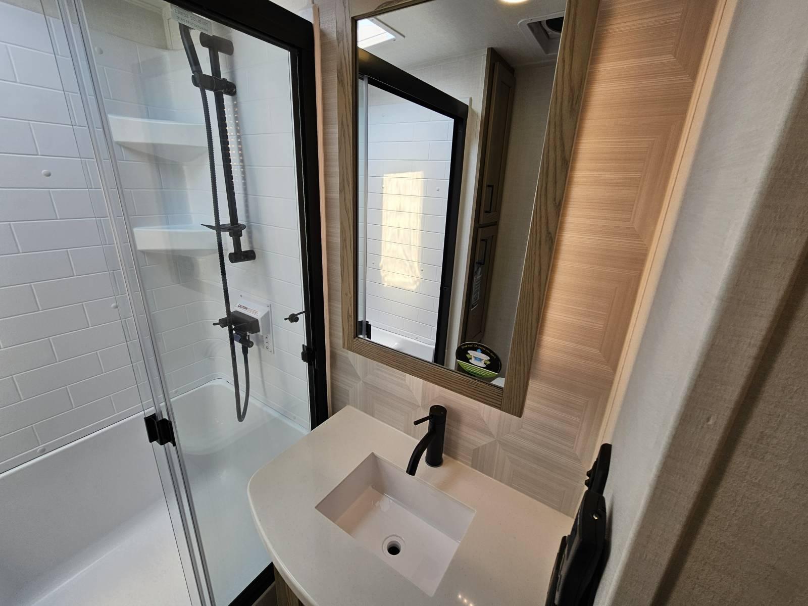 2026 Forest River 2026 Forest River Flagstaff Classic - thumbnail 19