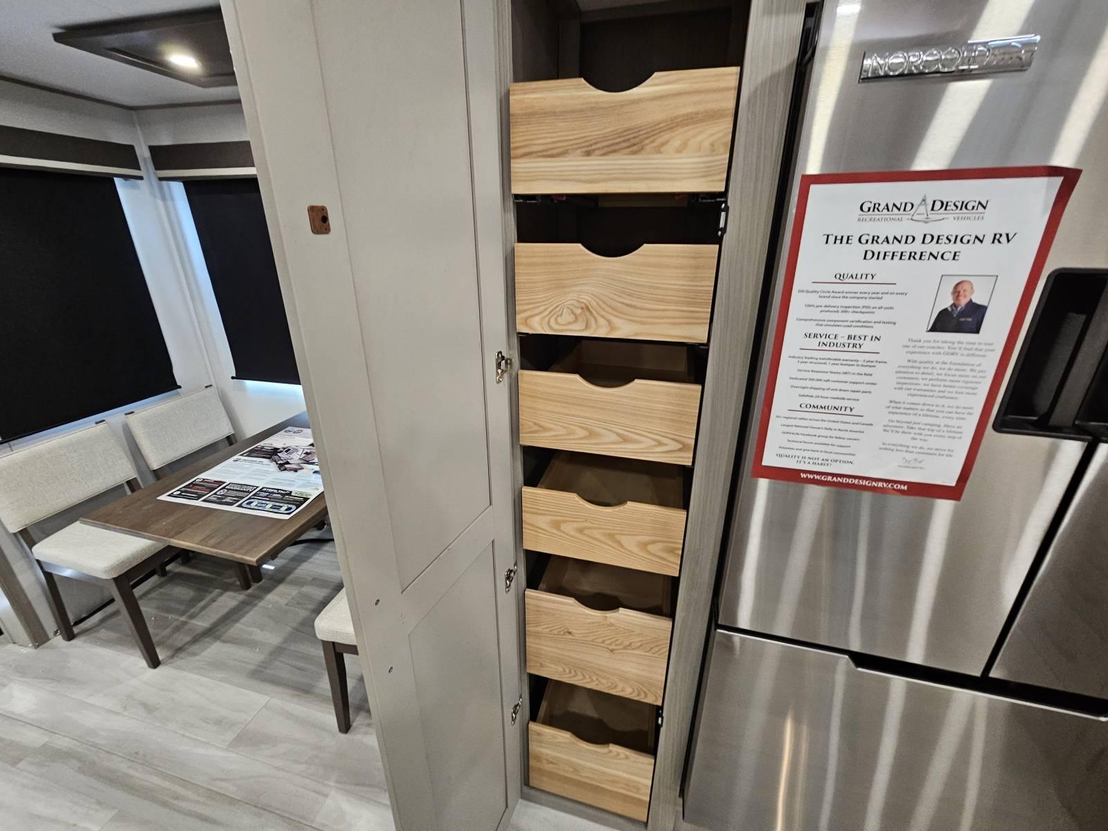 2026 Grand Design 2026 Grand Design Influence - thumbnail 14