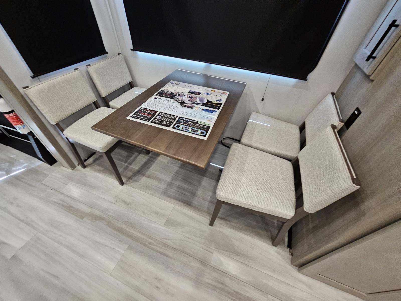 2026 Grand Design 2026 Grand Design Influence - thumbnail 15