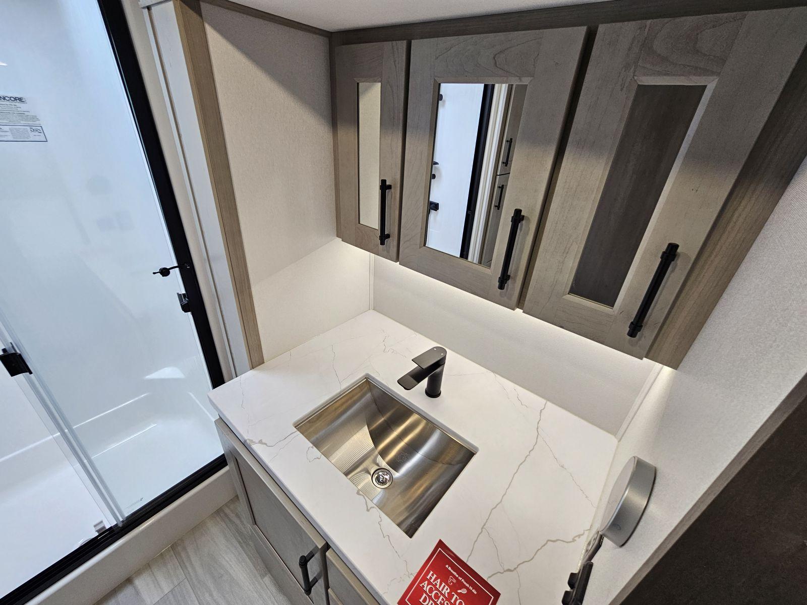 2026 Grand Design 2026 Grand Design Influence - thumbnail 24