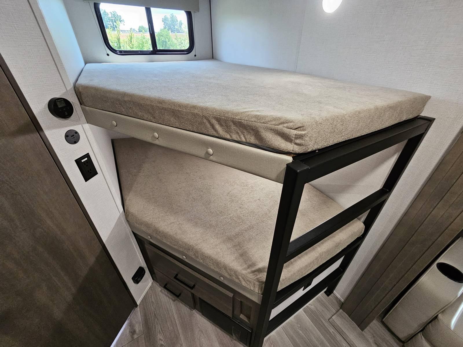 2026 Grand Design 2026 Grand Design Transcend Xplor - thumbnail 14