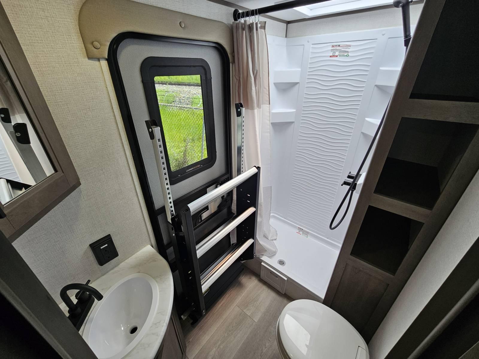 2026 Grand Design 2026 Grand Design Transcend Xplor - thumbnail 15