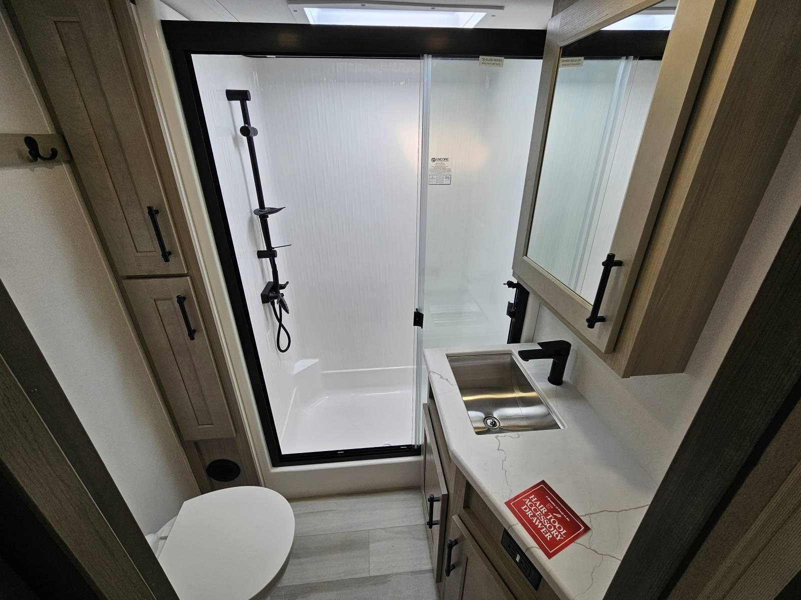 2026 Grand Design 2026 Grand Design Influence - thumbnail 19