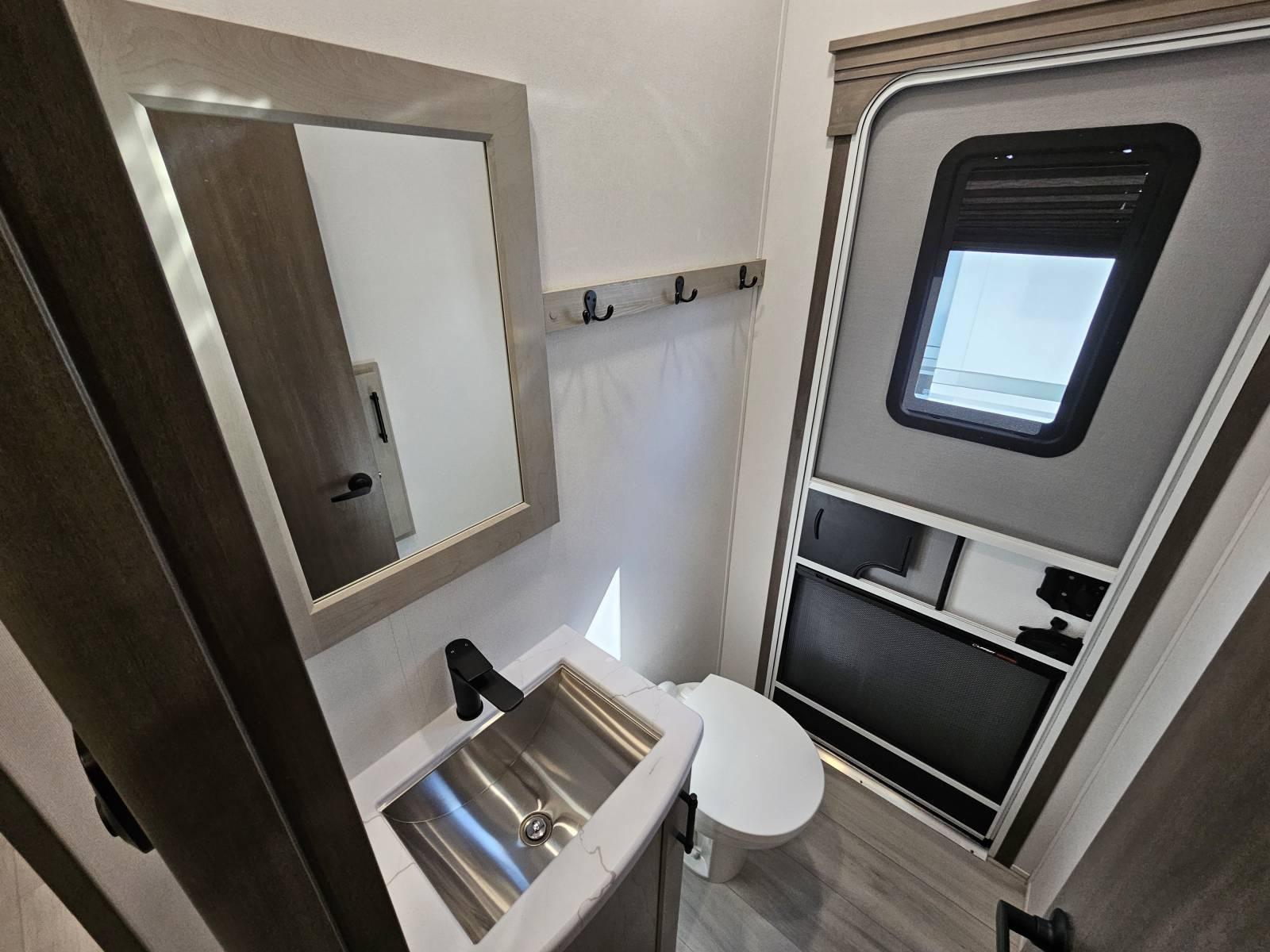 2026 Grand Design 2026 Grand Design Influence - thumbnail 26