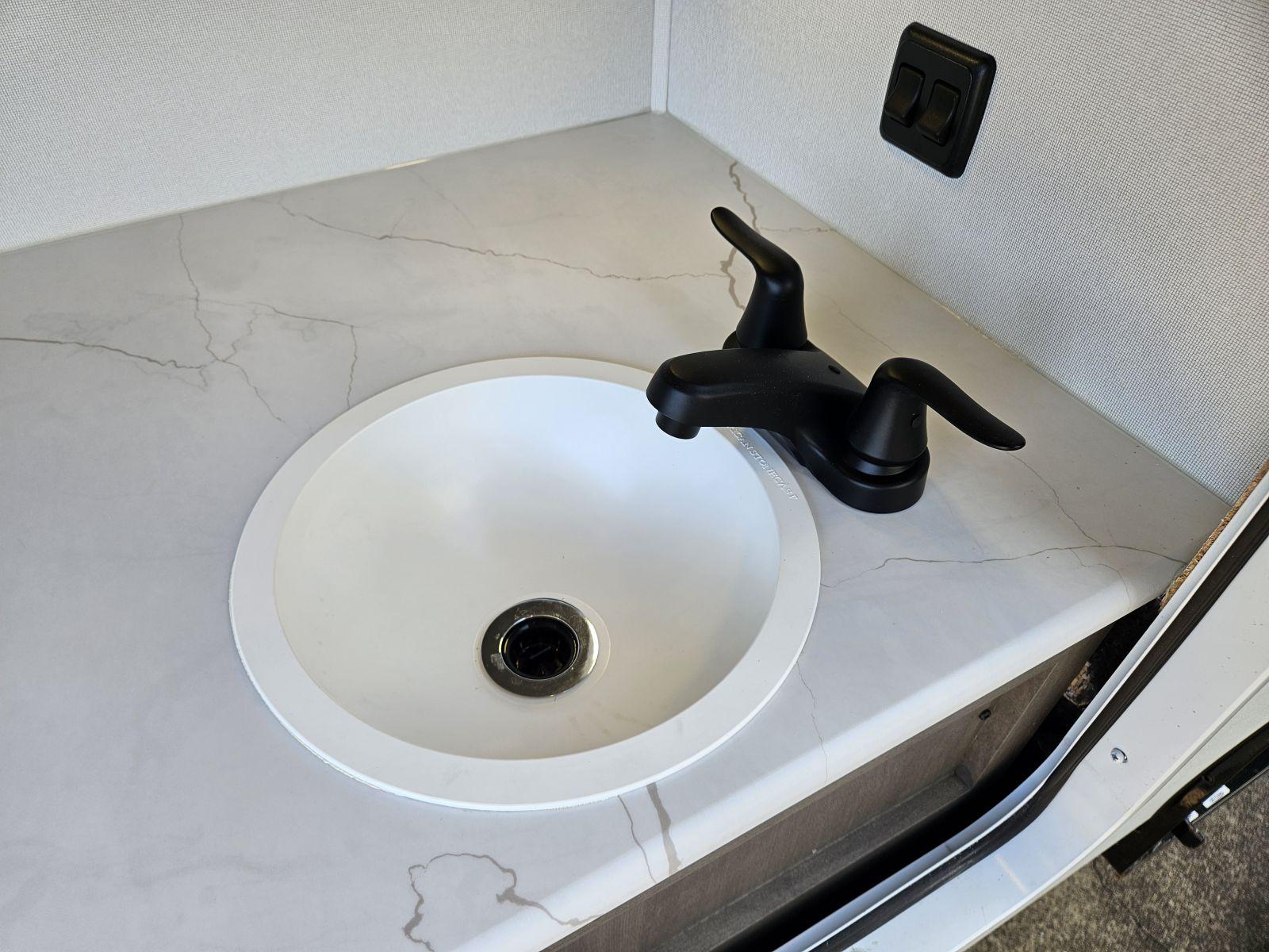 2026 Grand Design 2026 Grand Design Influence - thumbnail 35