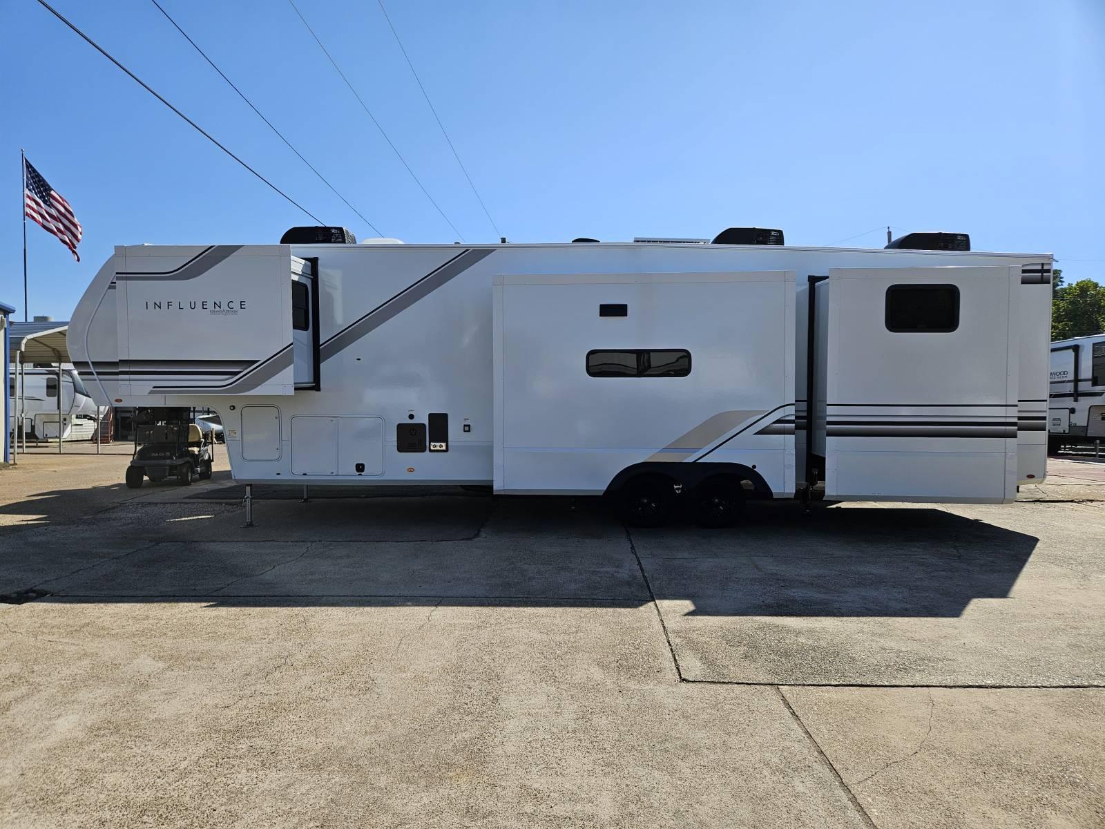 2026 Grand Design 2026 Grand Design Influence - thumbnail 39