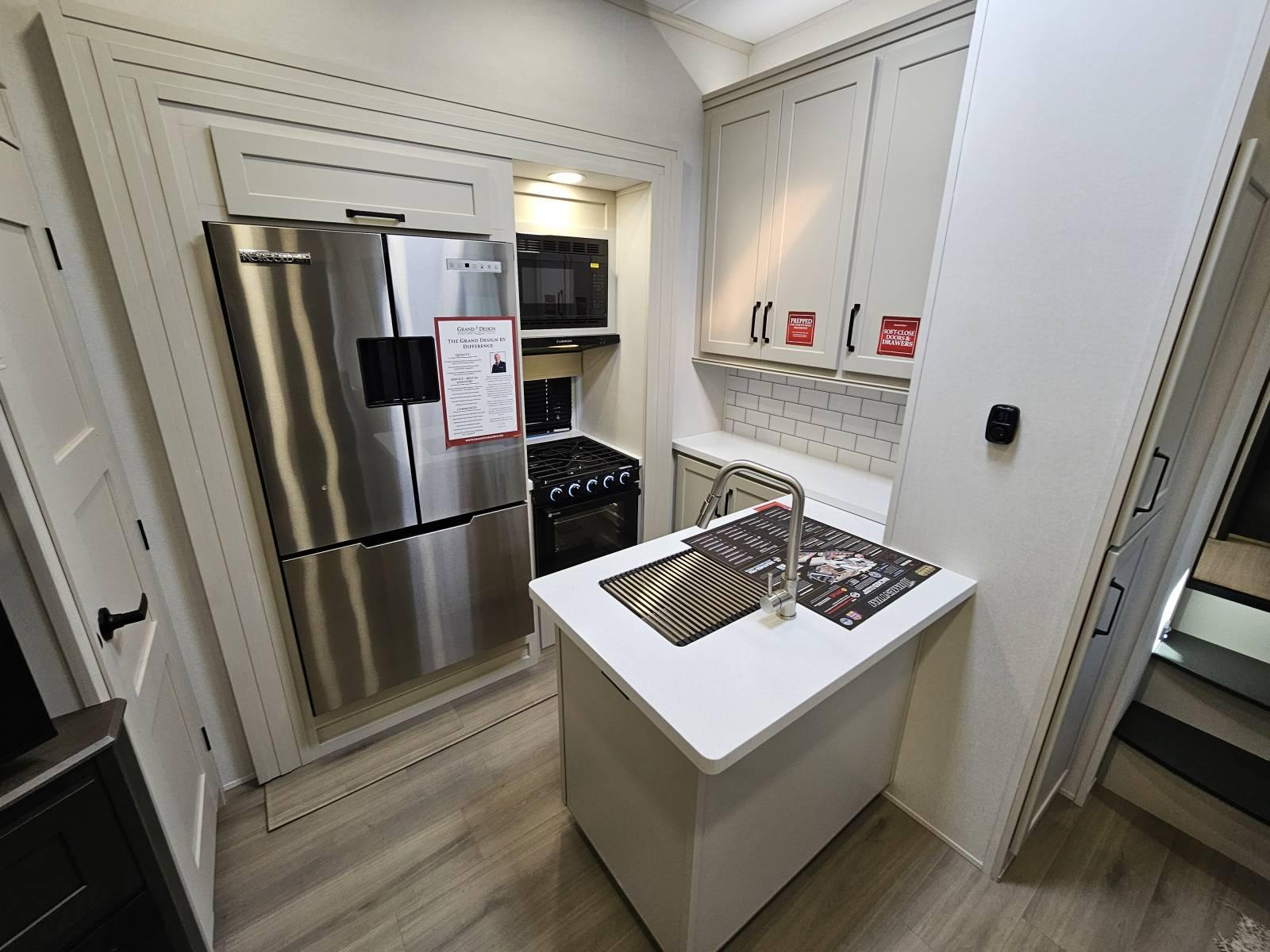 2026 Grand Design 2026 Grand Design Momentum G-Class - thumbnail 10