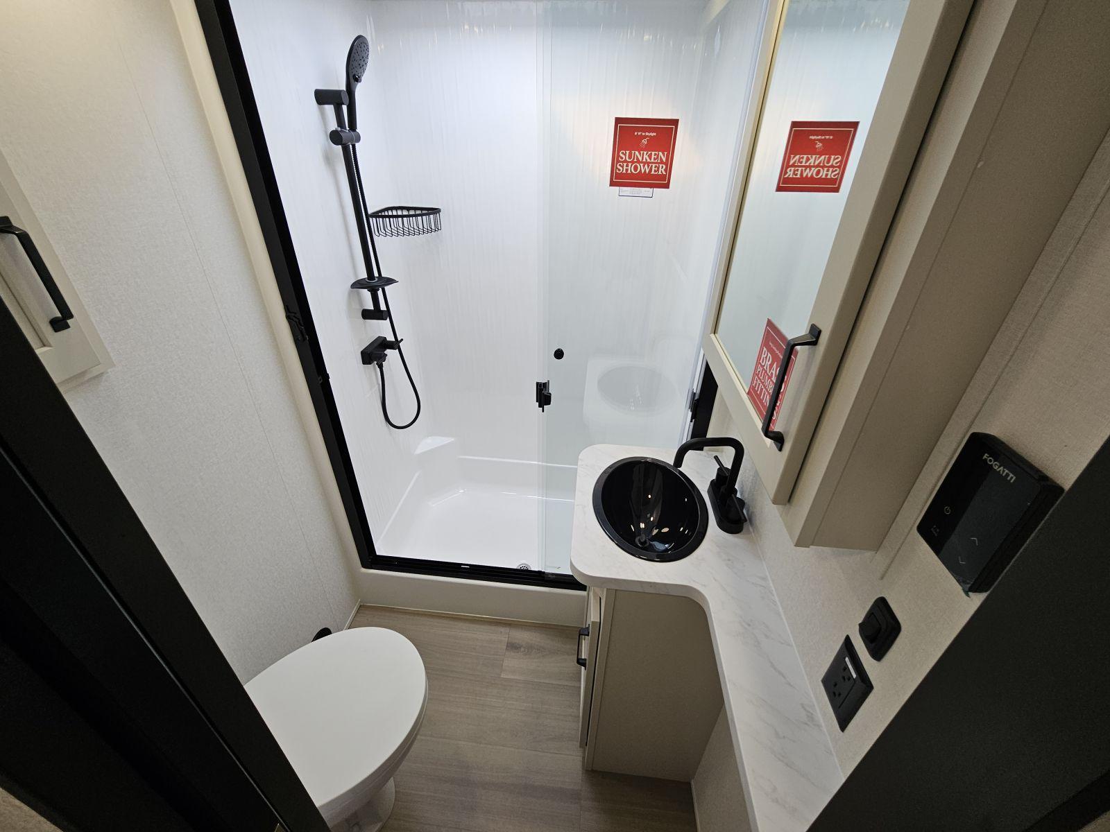 2026 Grand Design 2026 Grand Design Momentum G-Class - thumbnail 16