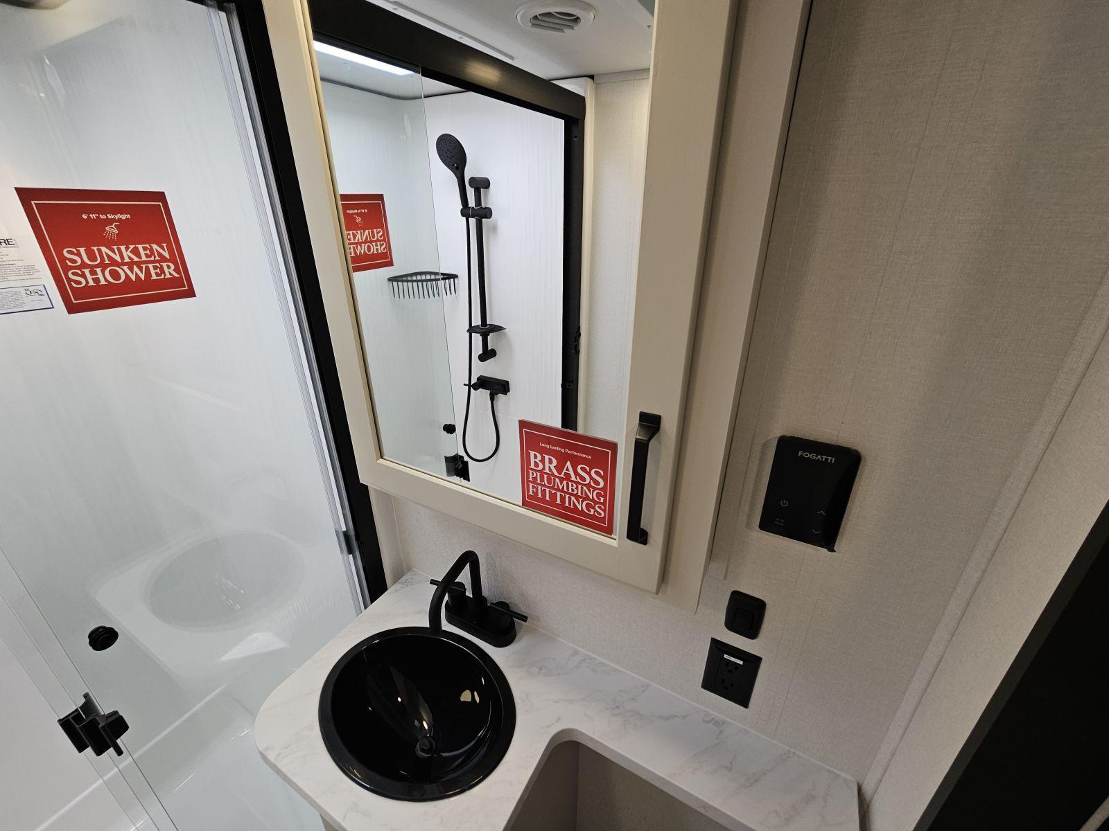 2026 Grand Design 2026 Grand Design Momentum G-Class - thumbnail 17