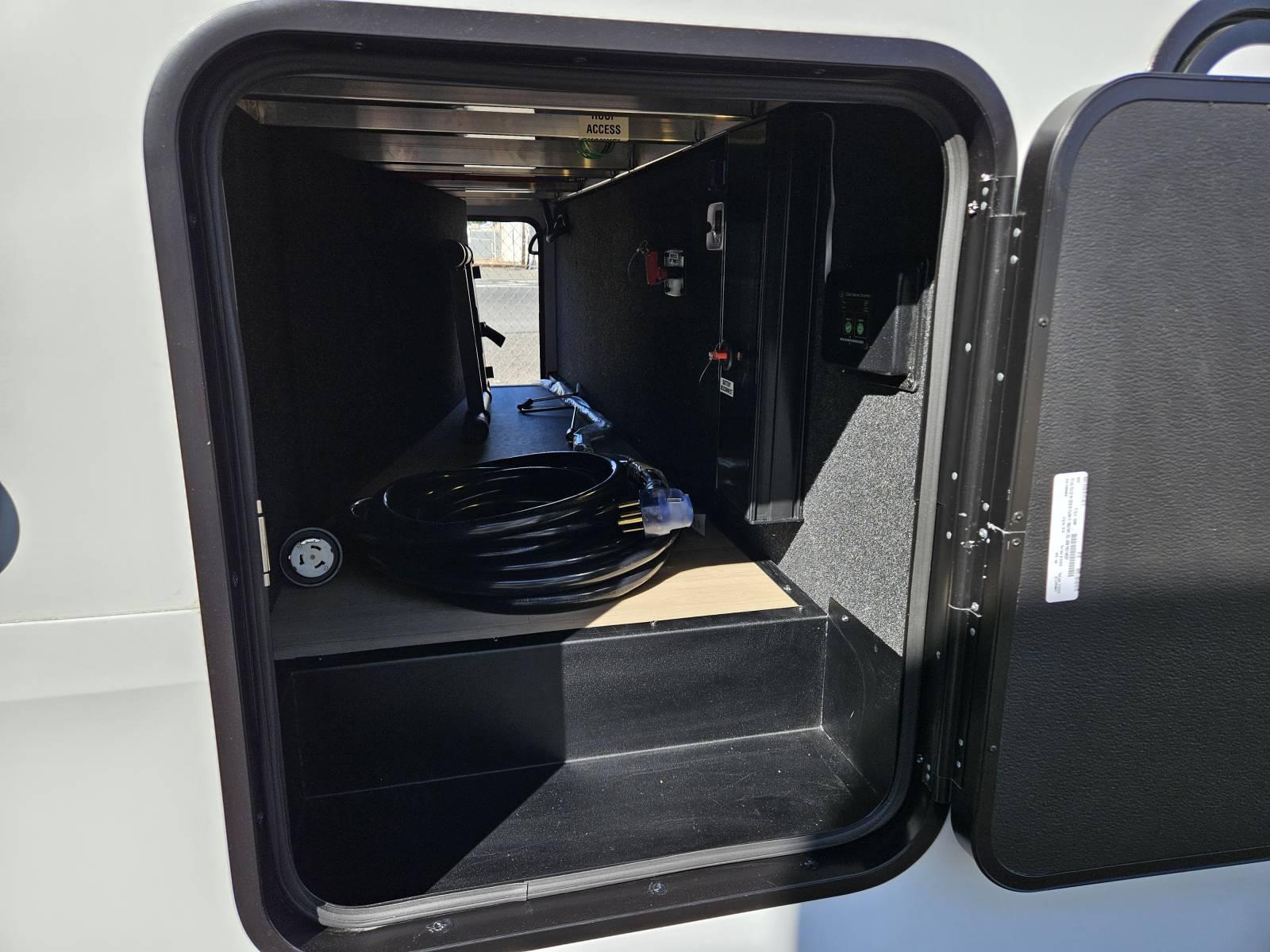 2026 Grand Design 2026 Grand Design Momentum G-Class - thumbnail 24