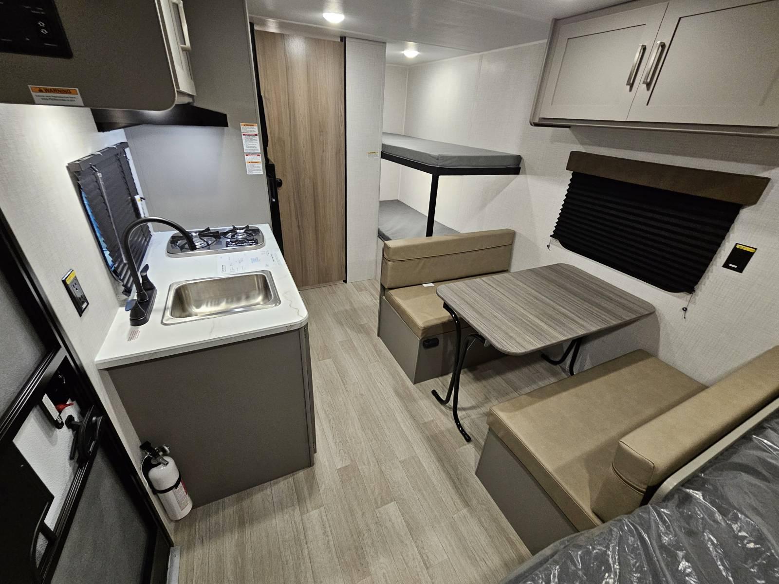 2026 Keystone 2026 Keystone Hideout Mini - thumbnail 4