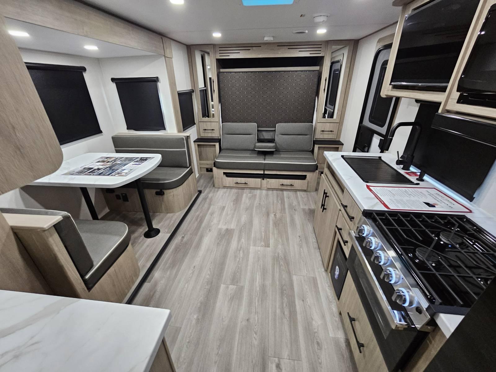 2026 Grand Design 2026 Grand Design Imagine XLS - thumbnail 5