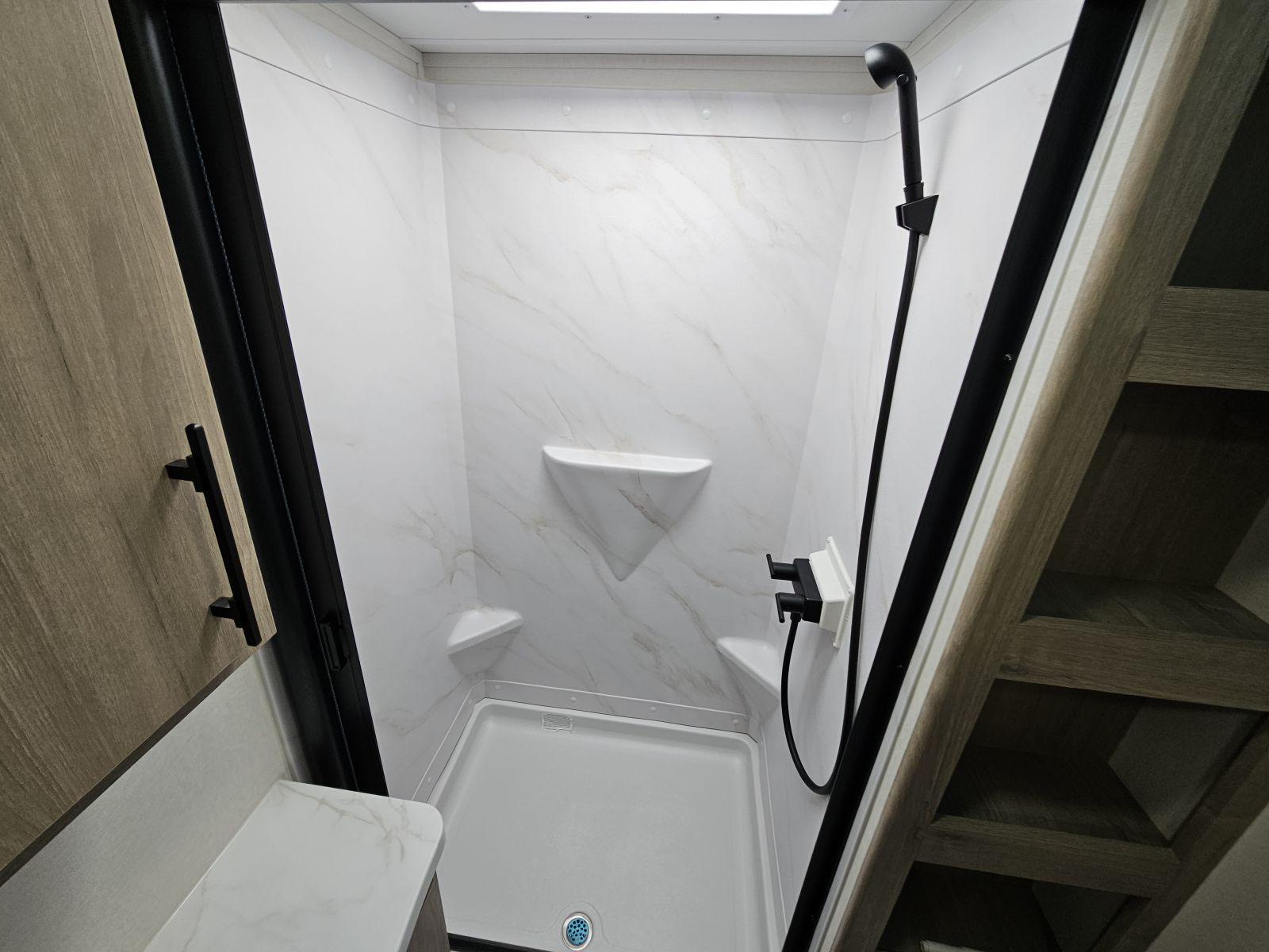 2026 Grand Design 2026 Grand Design Imagine XLS - thumbnail 20