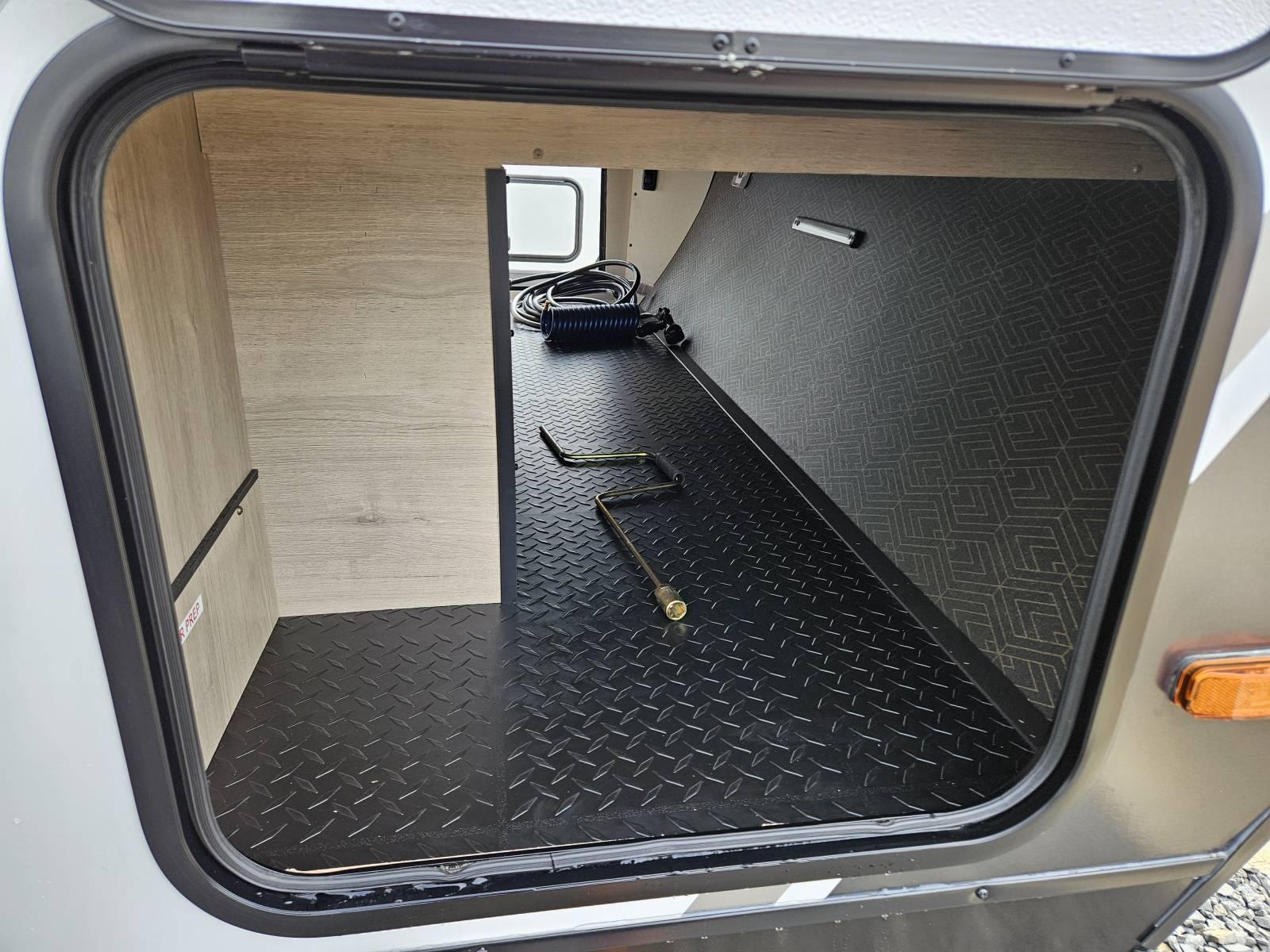 2026 Grand Design 2026 Grand Design Imagine XLS - thumbnail 23