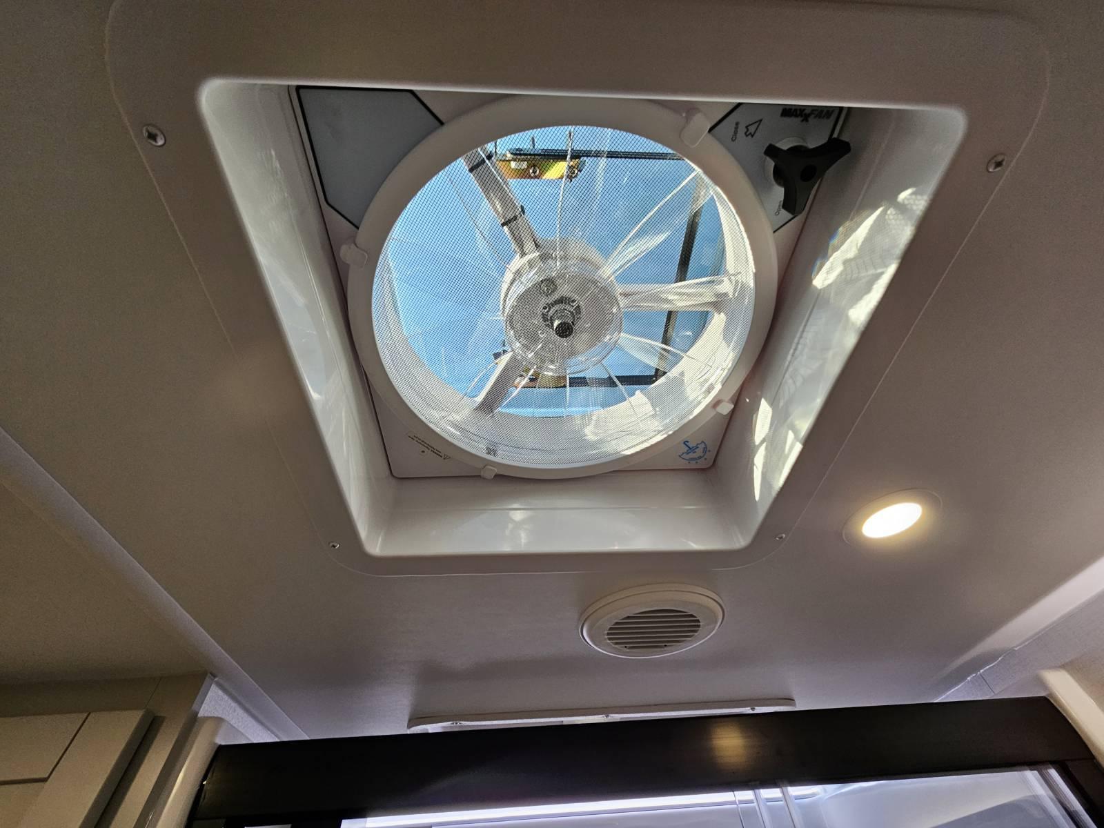 2026 Brinkley 2026 Brinkley Model Z - thumbnail 33