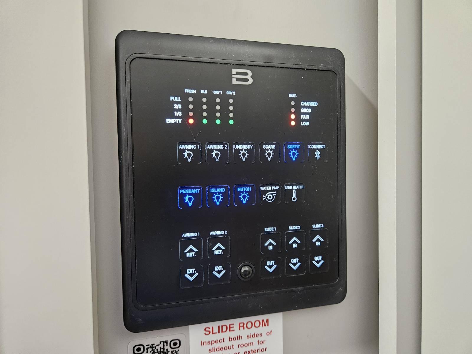 2026 Brinkley 2026 Brinkley Model Z - thumbnail 34