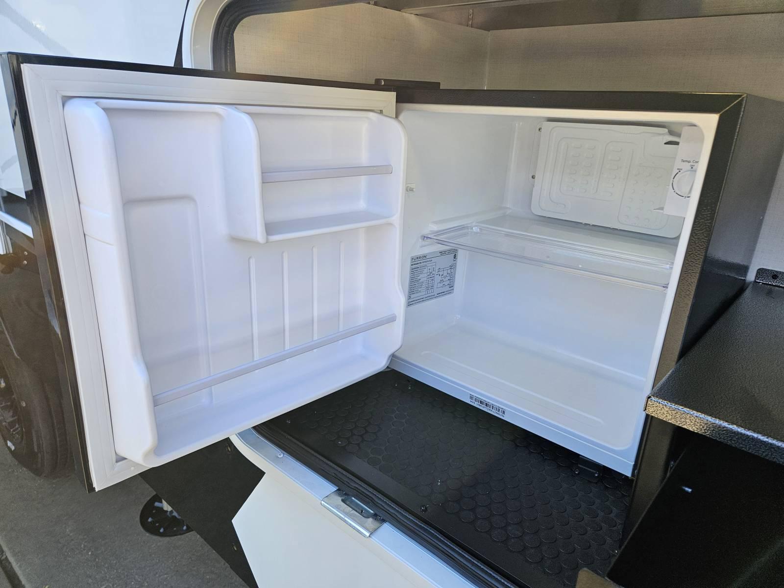 2026 Brinkley 2026 Brinkley Model Z - thumbnail 39