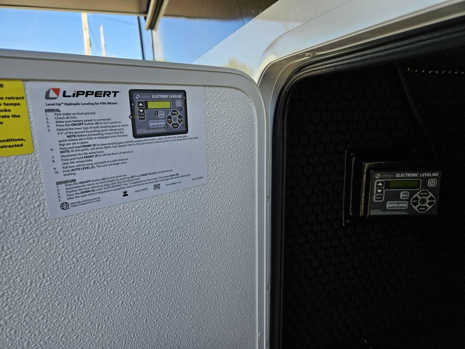 2026 Brinkley 2026 Brinkley Model Z - thumbnail 43