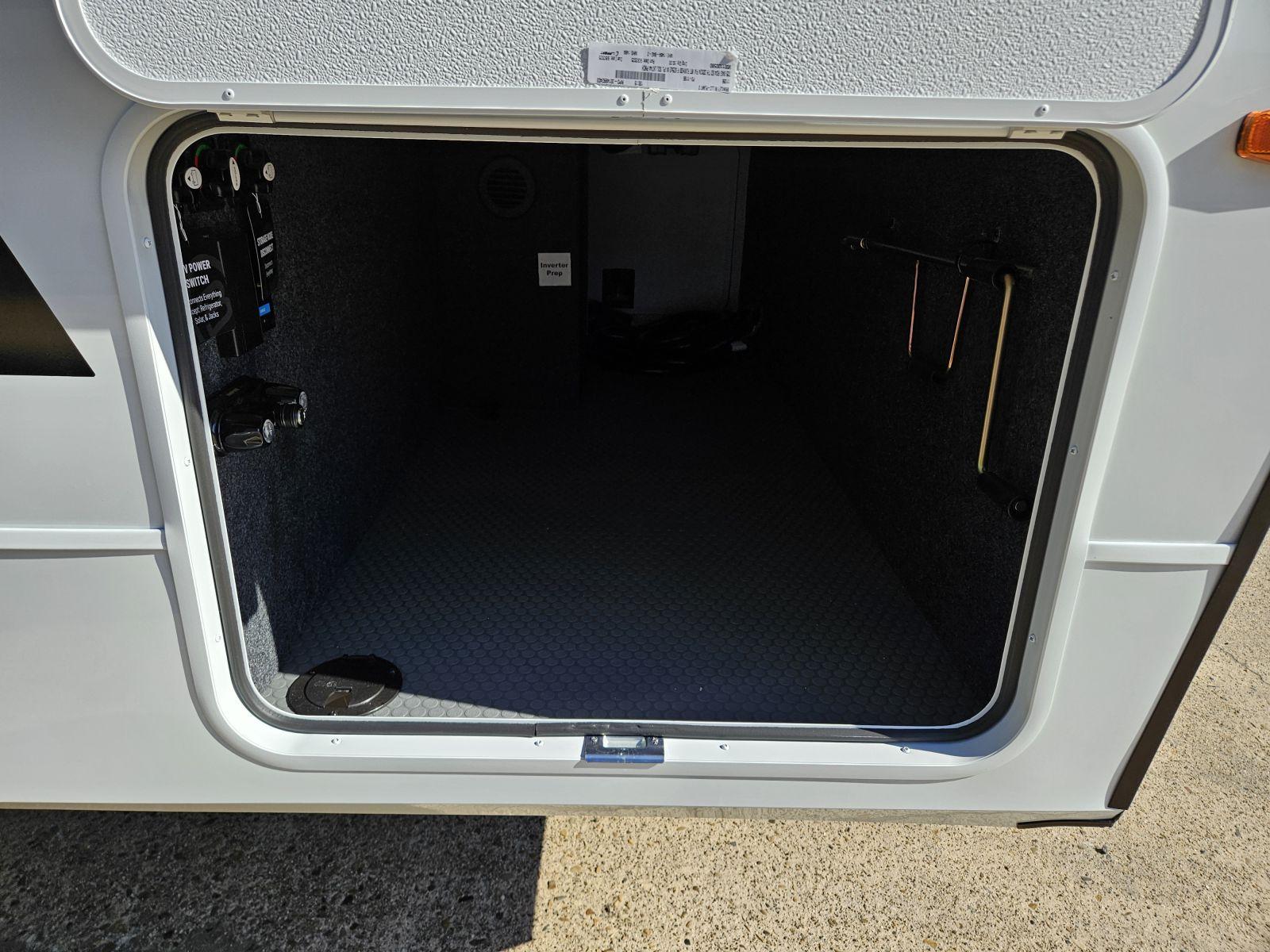 2026 Brinkley 2026 Brinkley Model I - thumbnail 26