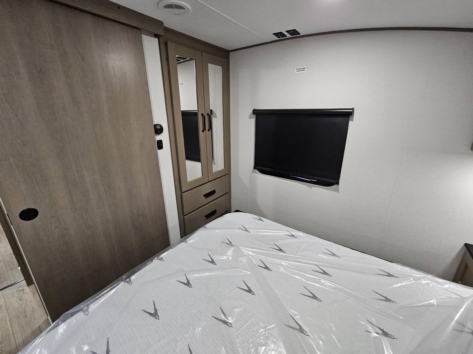 2026 Grand Design 2026 Grand Design Reflection 150 Series - thumbnail 16