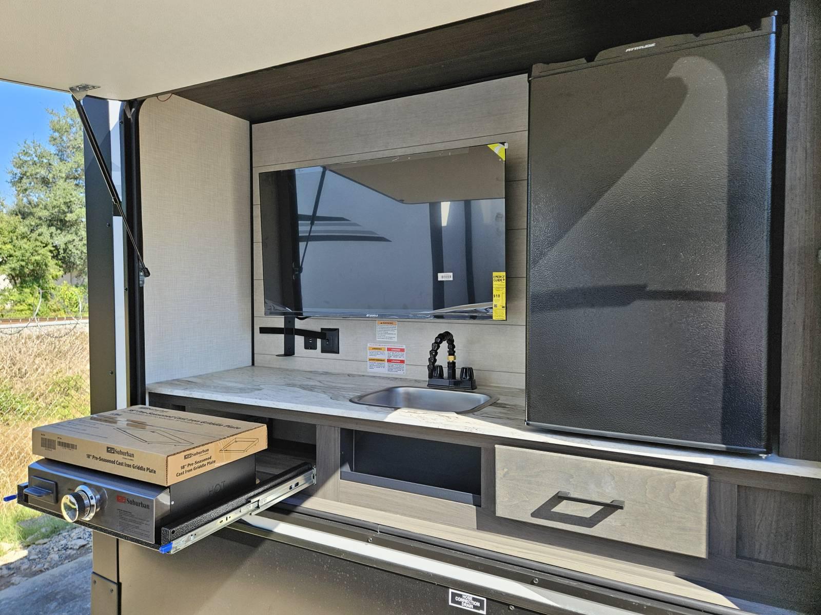 2026 Venture RV 2026 Venture RV SportTrek Touring Edition - thumbnail 28