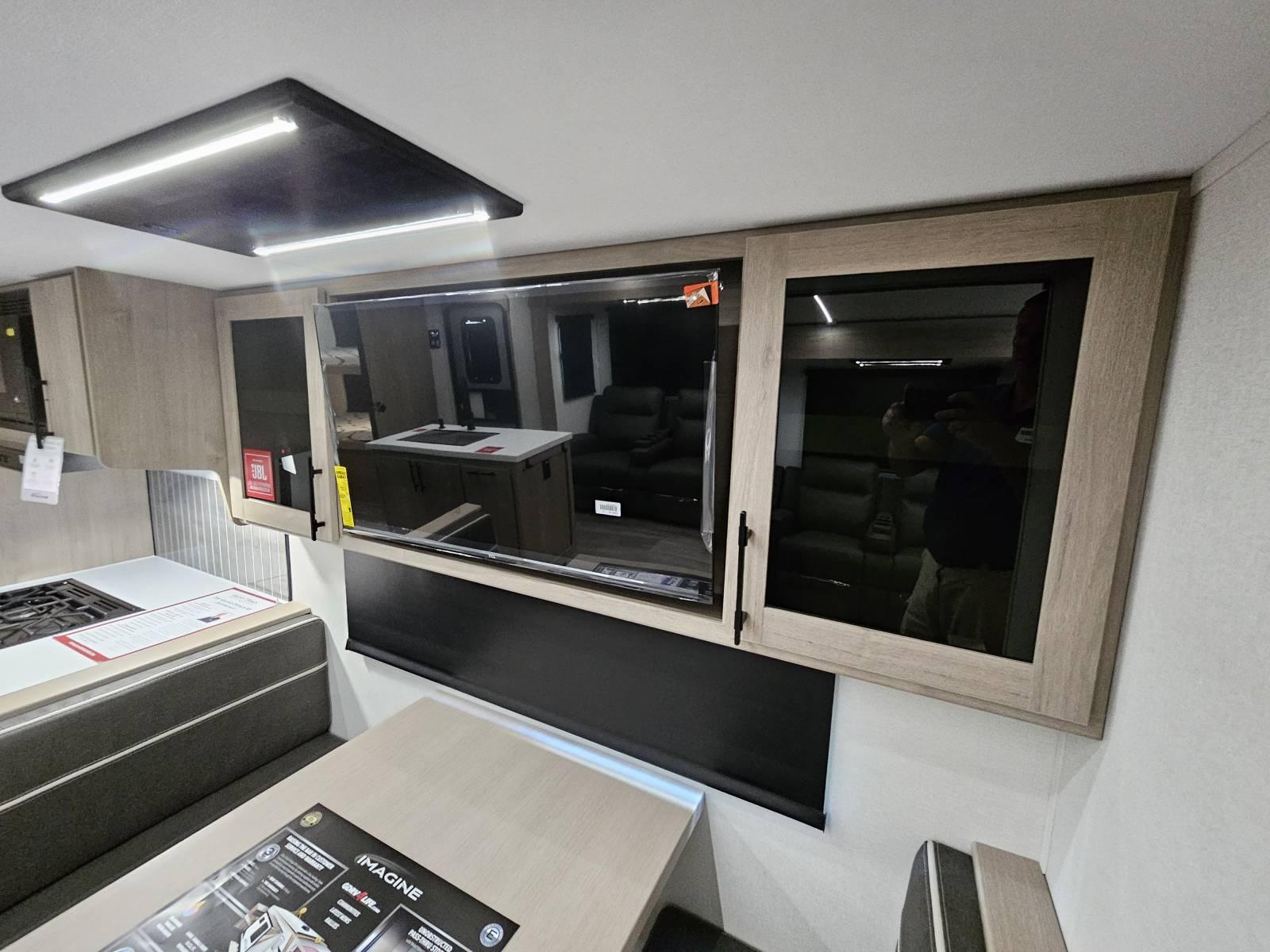 2026 Grand Design 2026 Grand Design Imagine - thumbnail 7